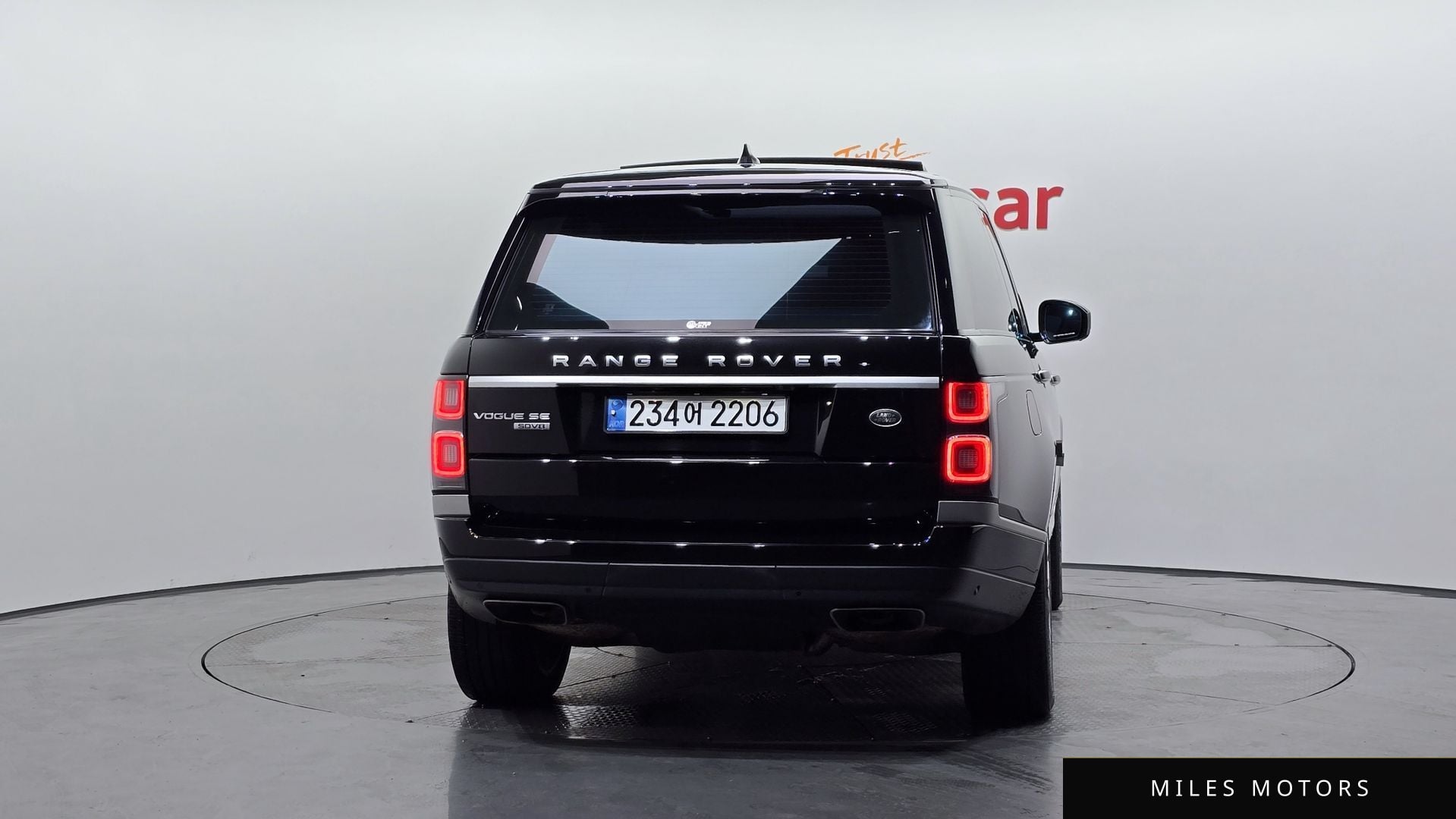 Land Rover Range Rover 2018 — миниатюра 4