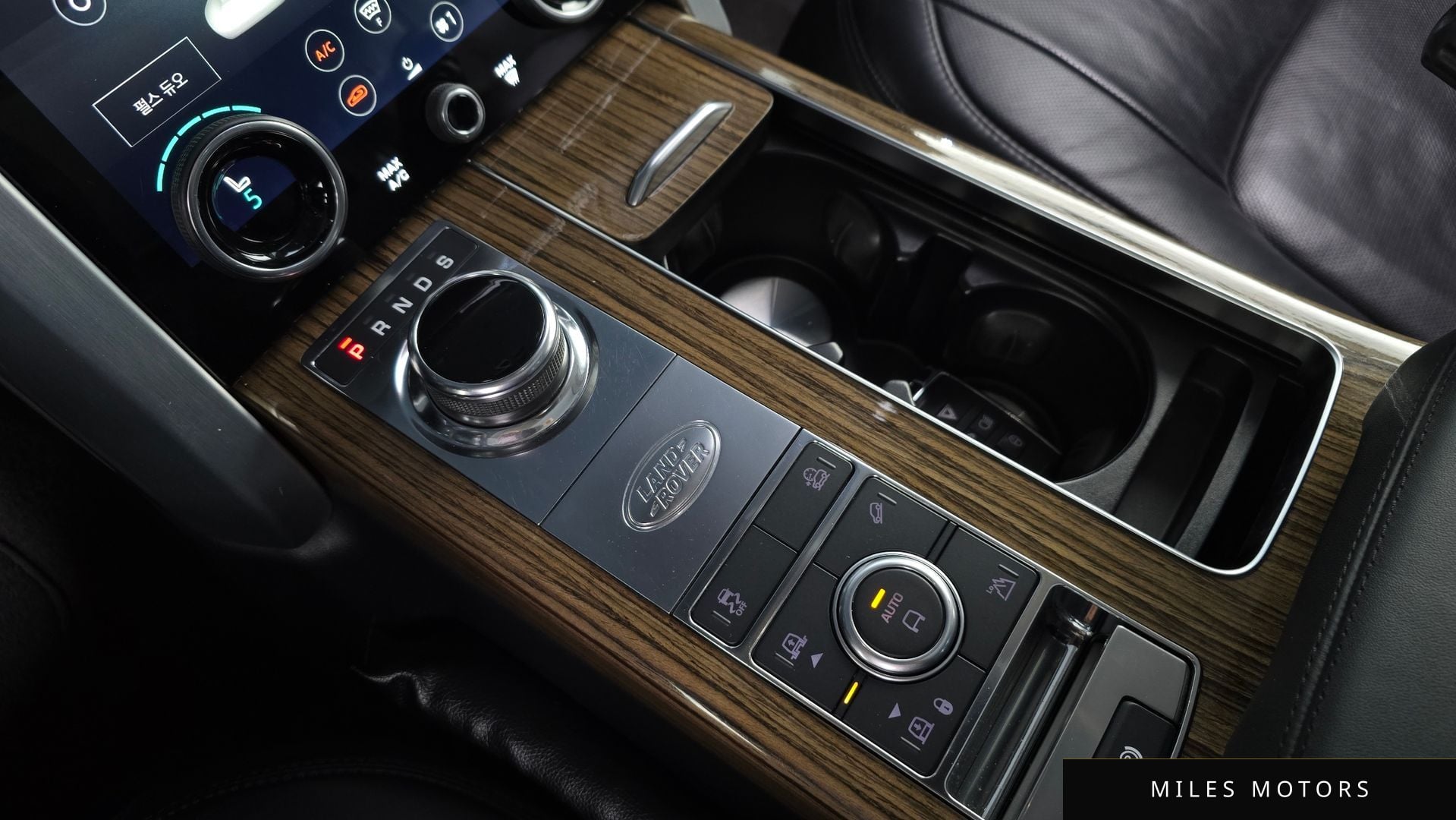 Land Rover Range Rover 2018 — миниатюра 12
