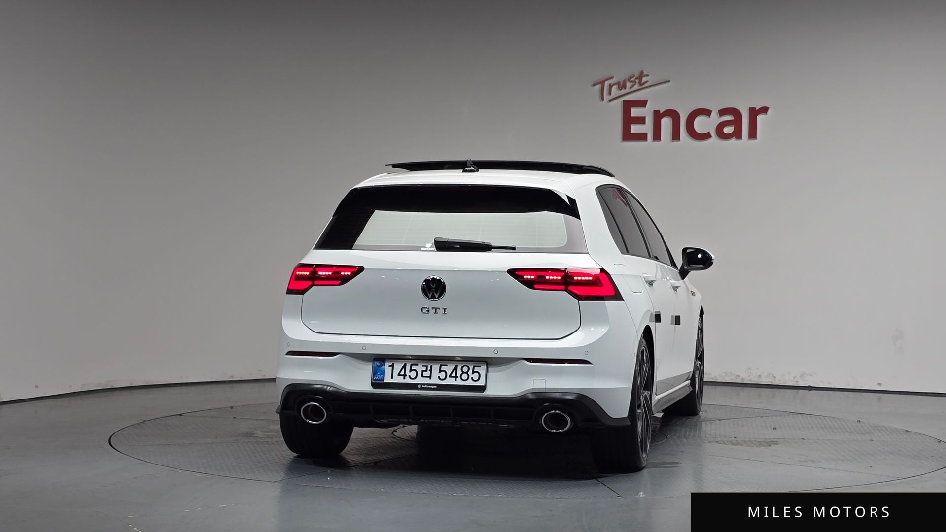 Volkswagen Golf 2024 — миниатюра 3