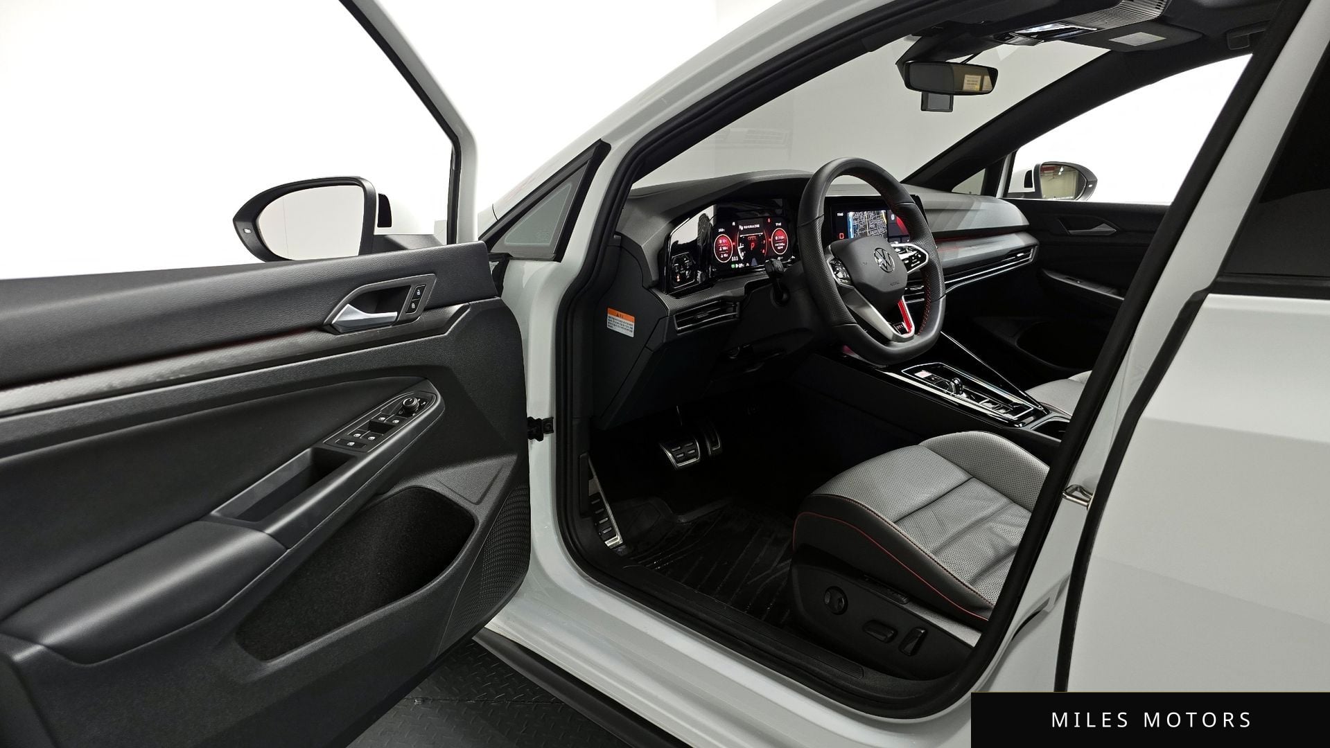 Volkswagen Golf 2024 — миниатюра 12