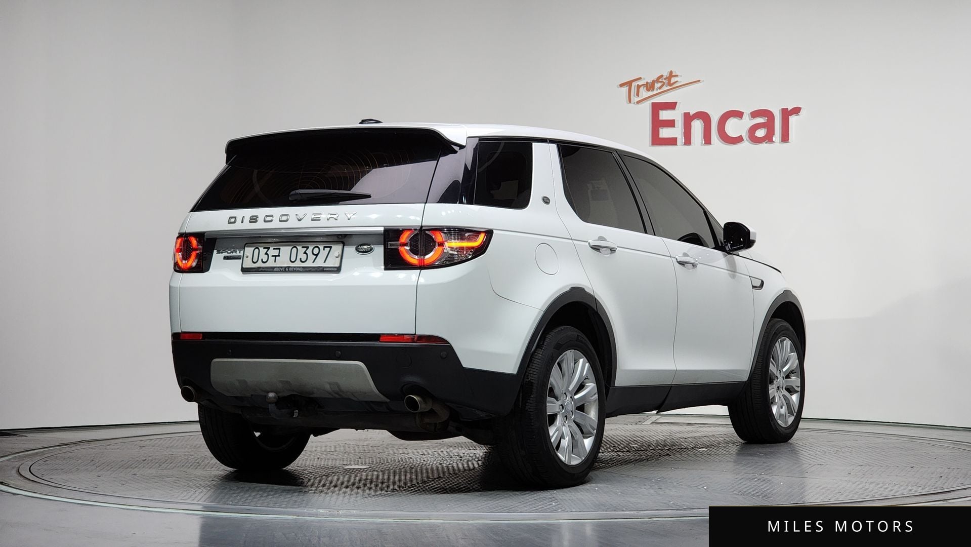 Land Rover Discovery Sport 2016 — миниатюра 2