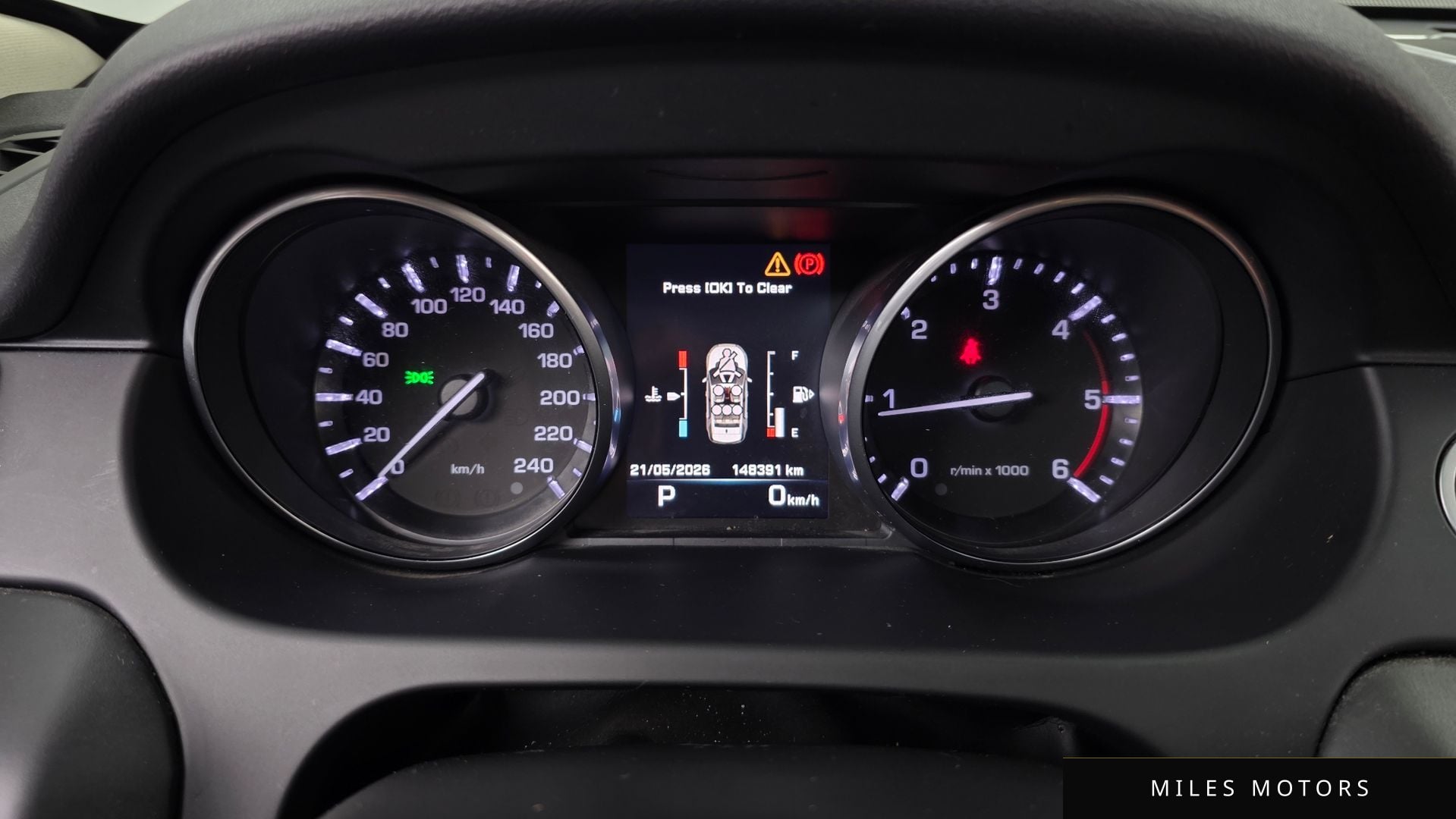 Land Rover Discovery Sport 2016 — миниатюра 8
