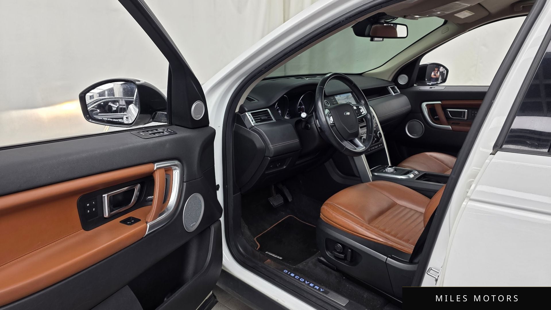 Land Rover Discovery Sport 2016 — миниатюра 10