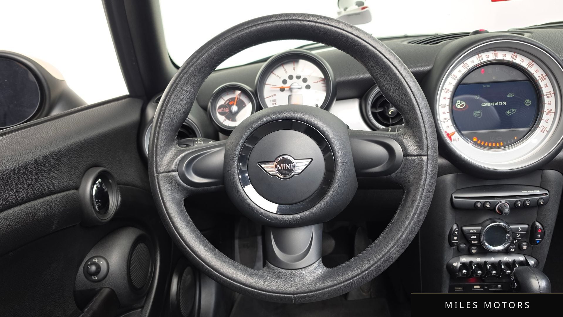 MINI Cooper Convertible 2014 — миниатюра 12