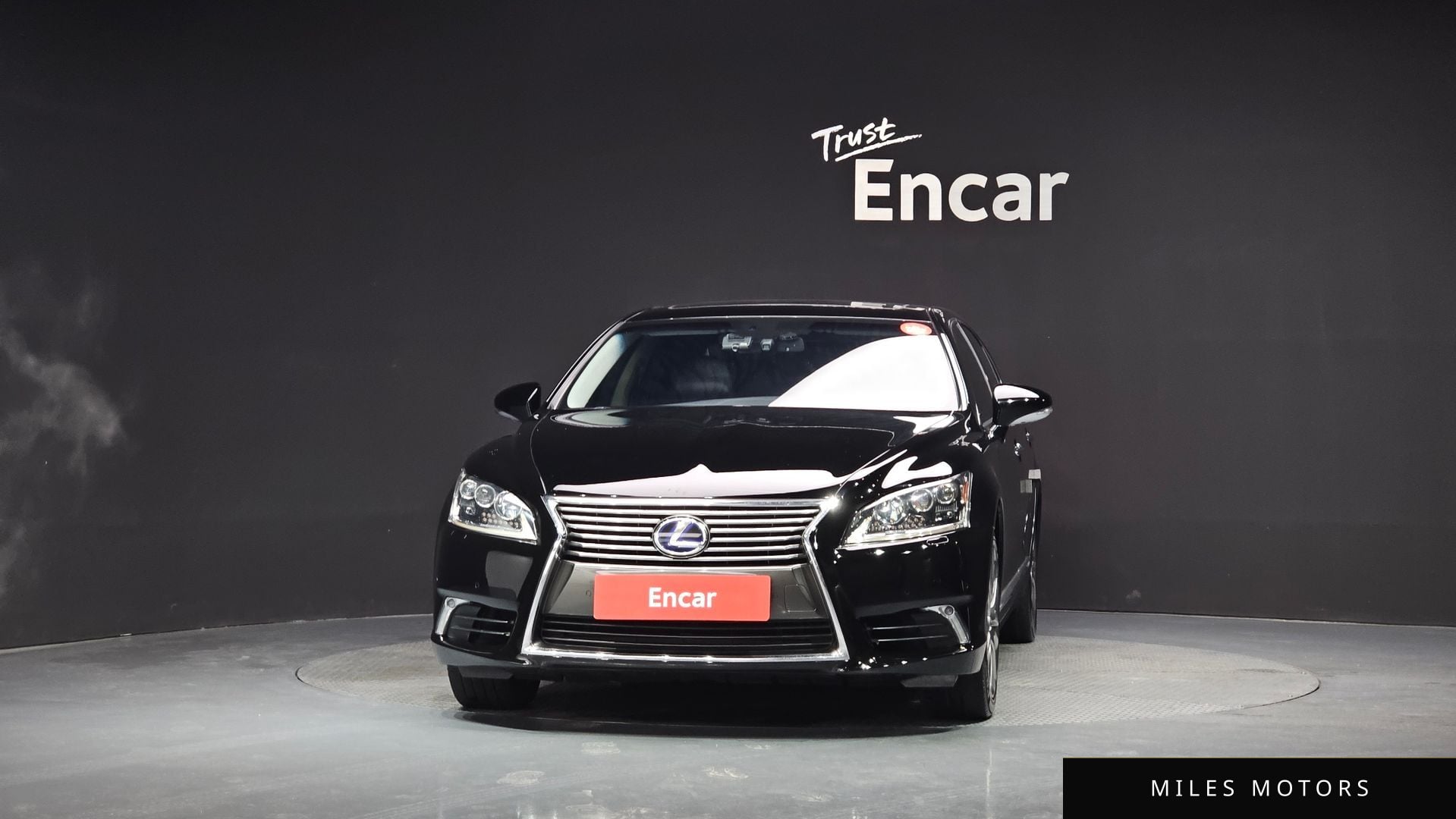 Лексус LS600hL 2013 — миниатюра 3