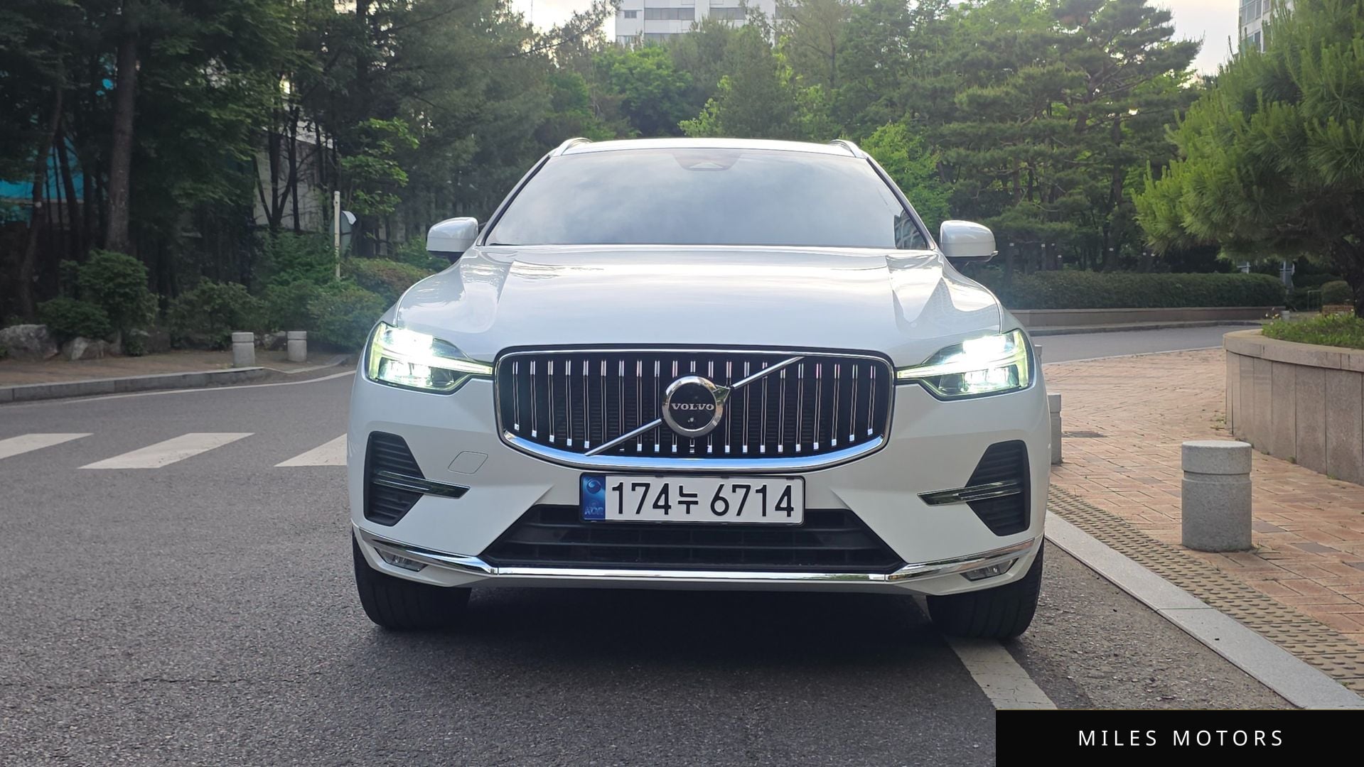 Volvo XC60 2023 — миниатюра 3