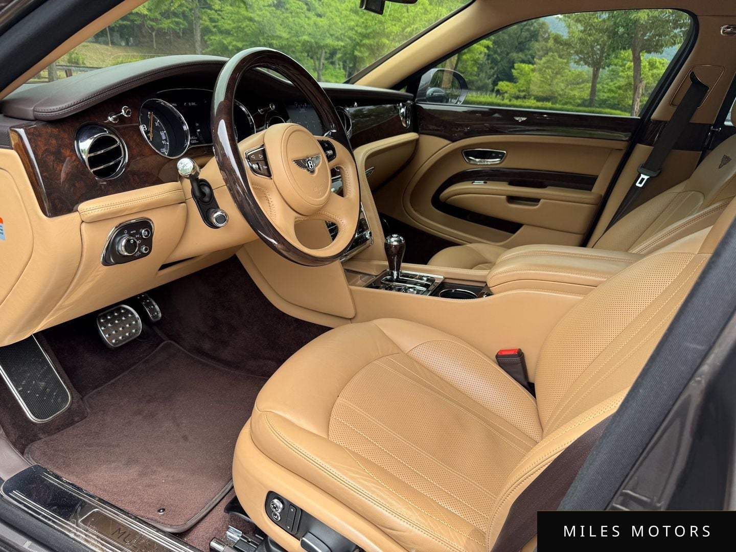 Bentley Mulsanne 2018 — миниатюра 7