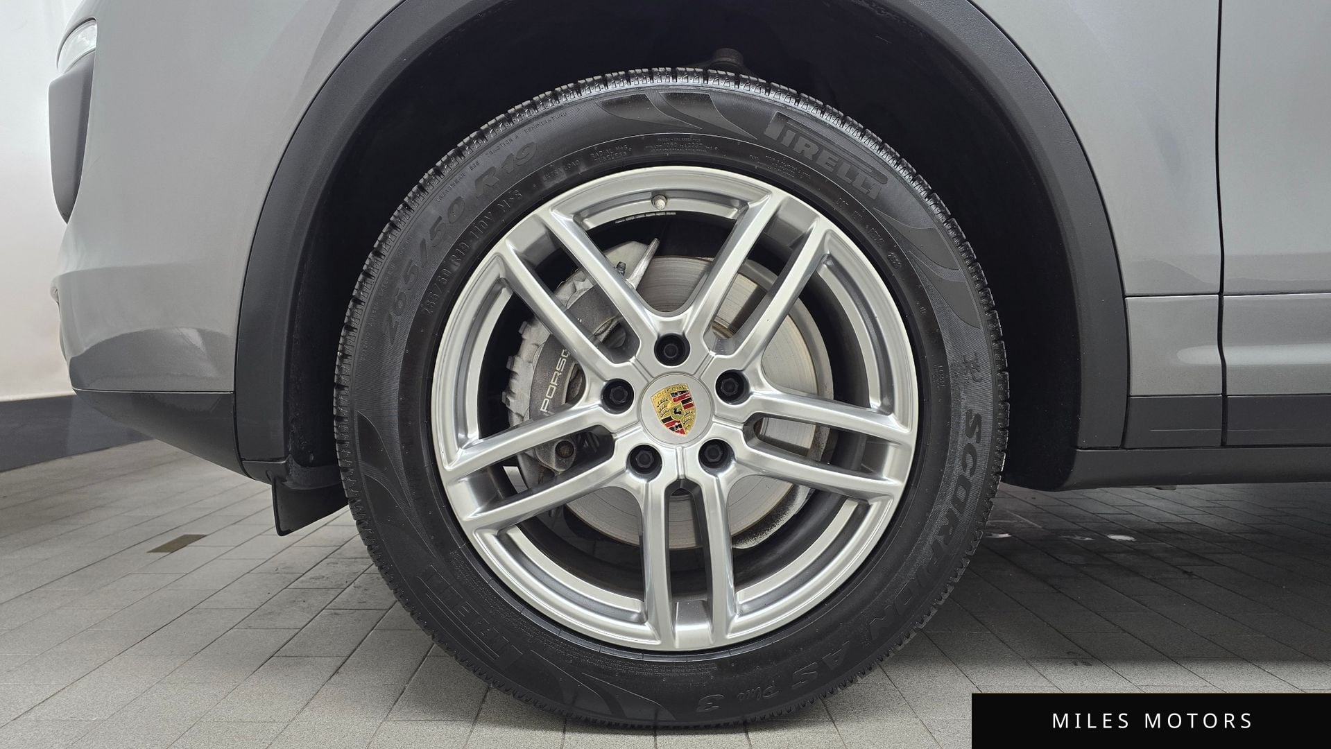 Porsche Cayenne 2016 — миниатюра 5