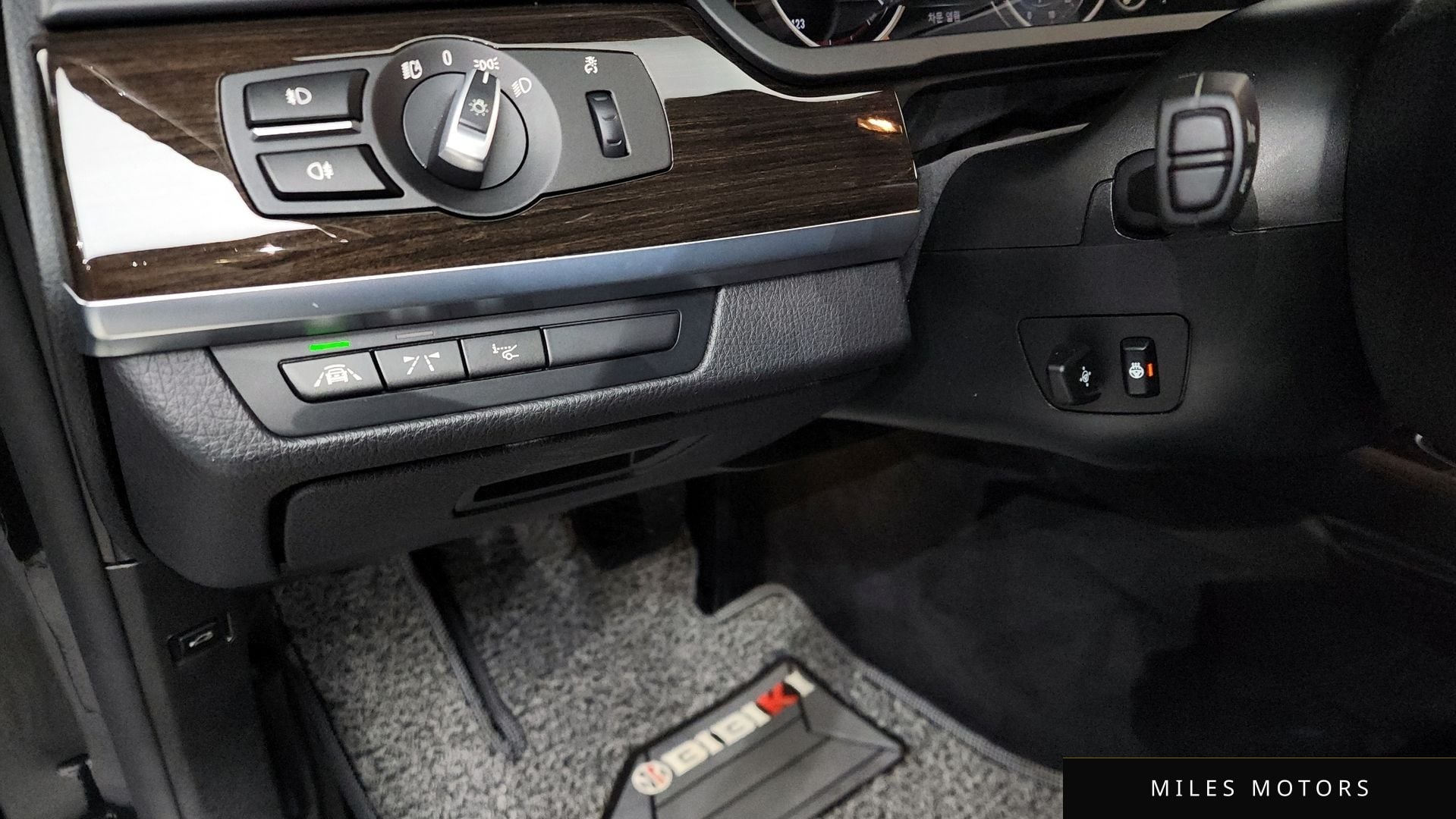 BMW 7 Series (F01) 2013 — миниатюра 12
