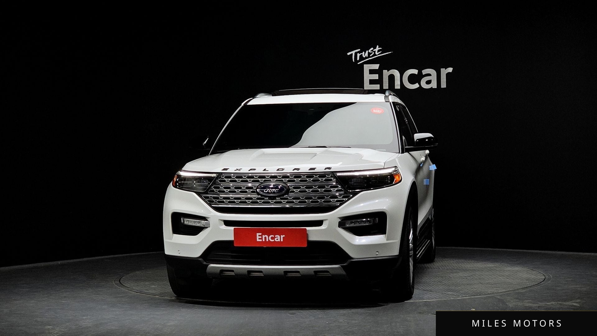 Ford Explorer 2020 — миниатюра 3