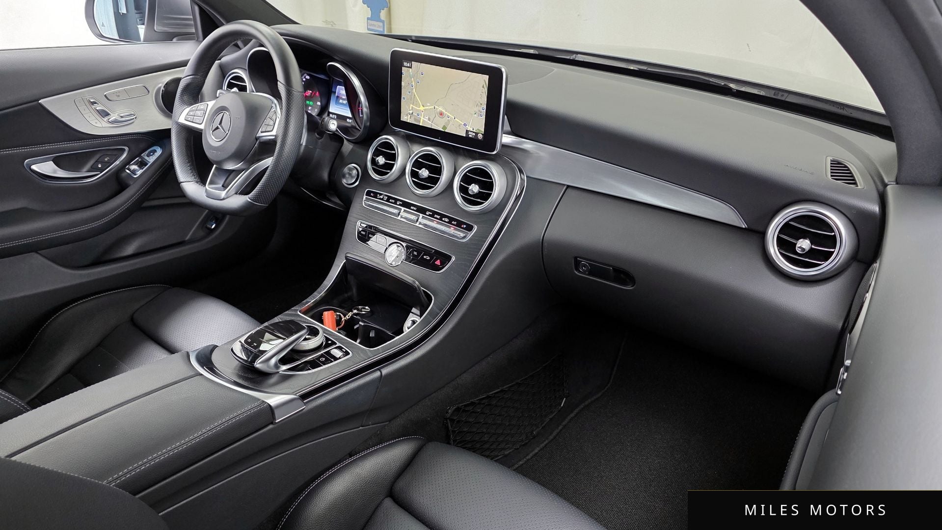 Mercedes-Benz C-Class W205 2017 — миниатюра 10