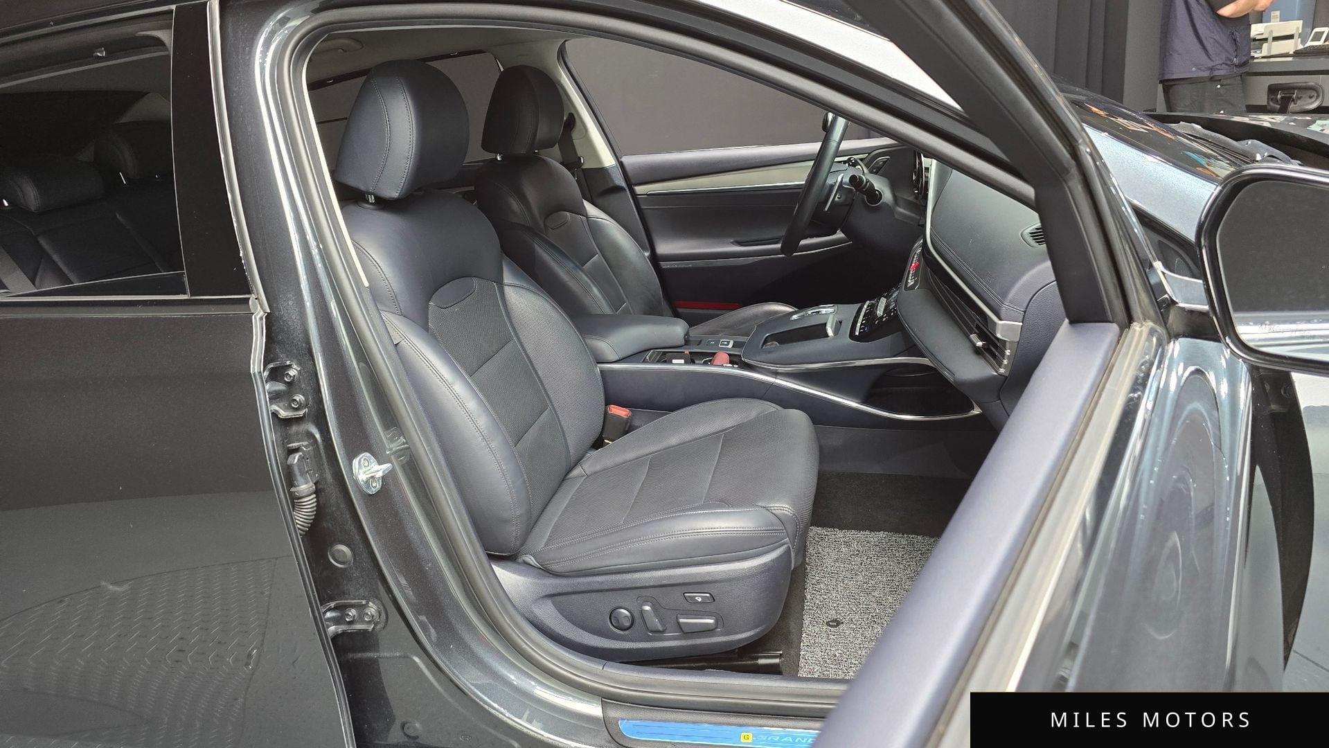 Hyundai Grandeur 2022 — миниатюра 12