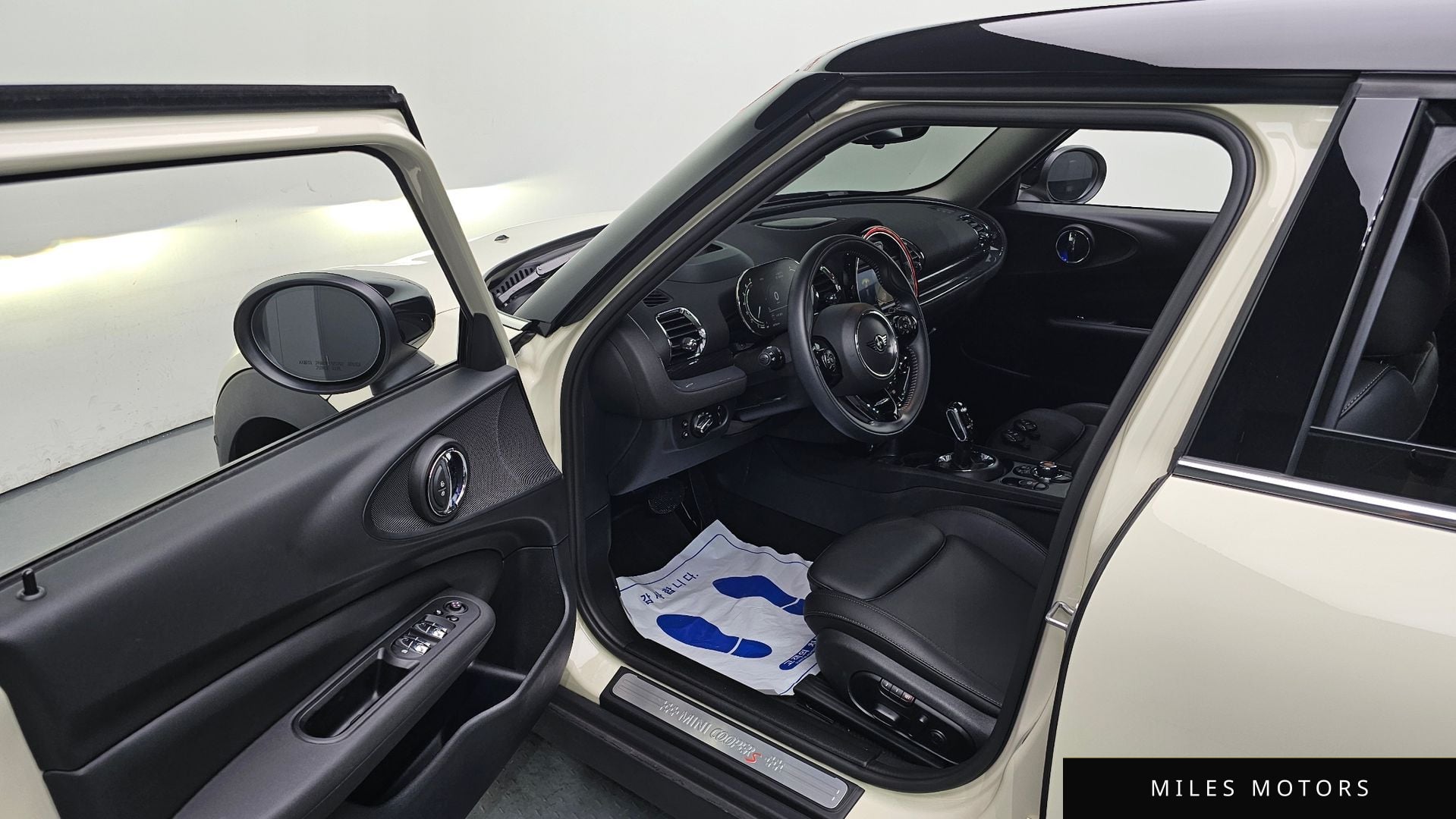 MINI Clubman 2021 — миниатюра 10