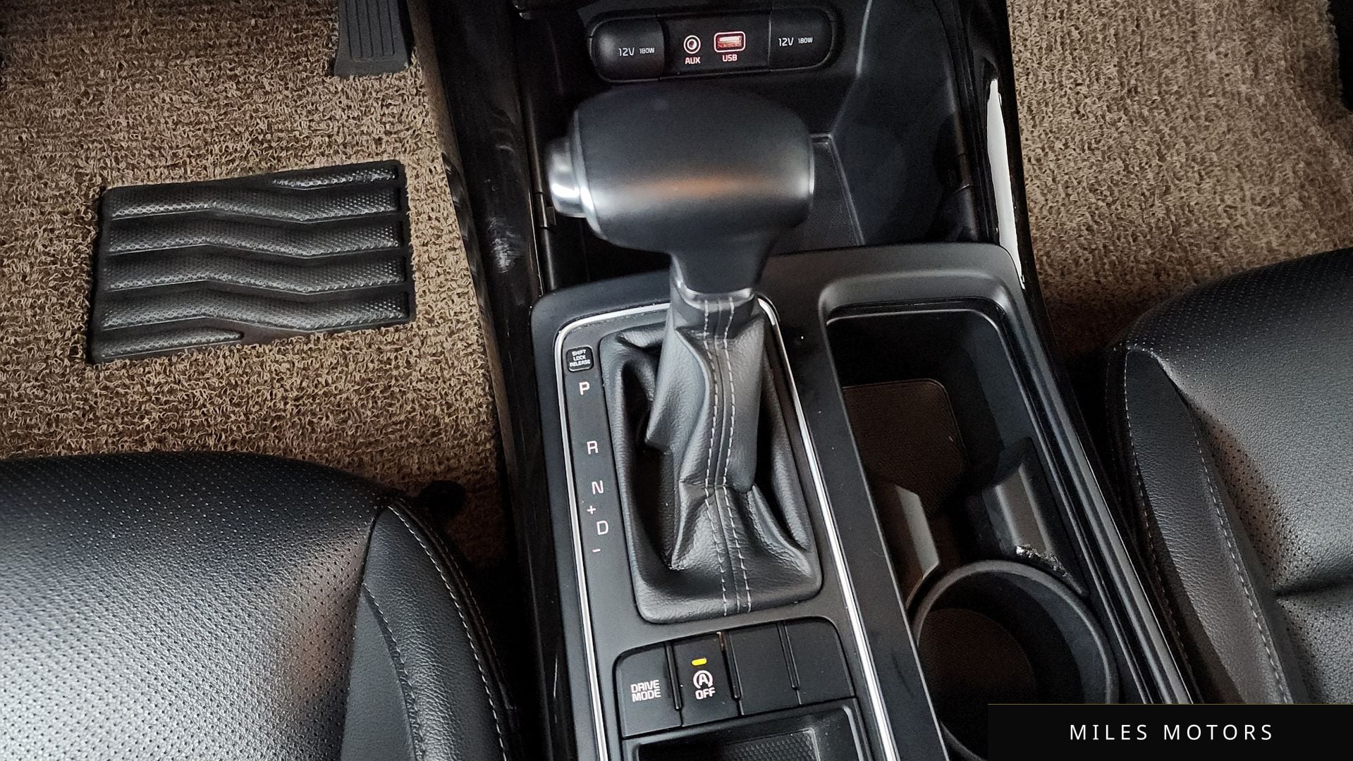 Kia Sorento 2018 — миниатюра 12