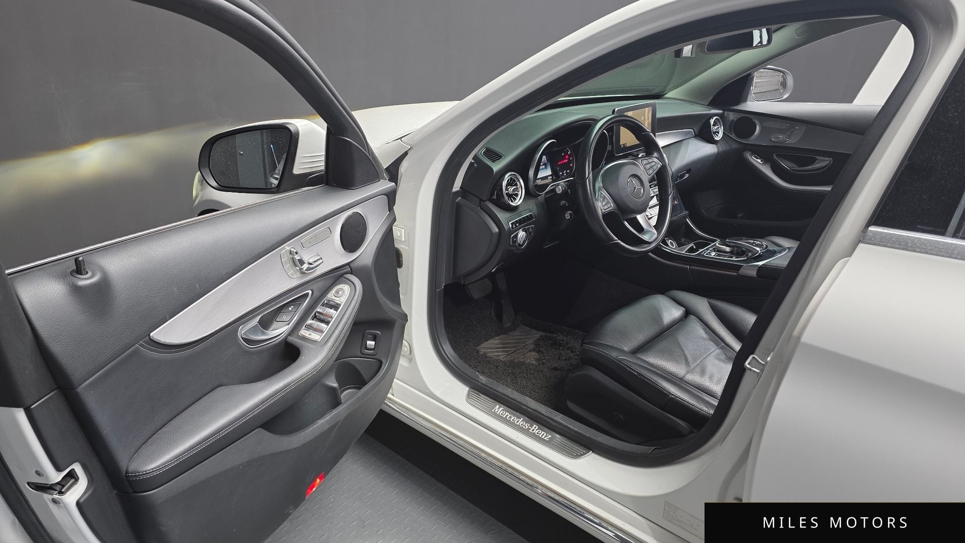 Mercedes-Benz C-Class W205 2016 — миниатюра 10
