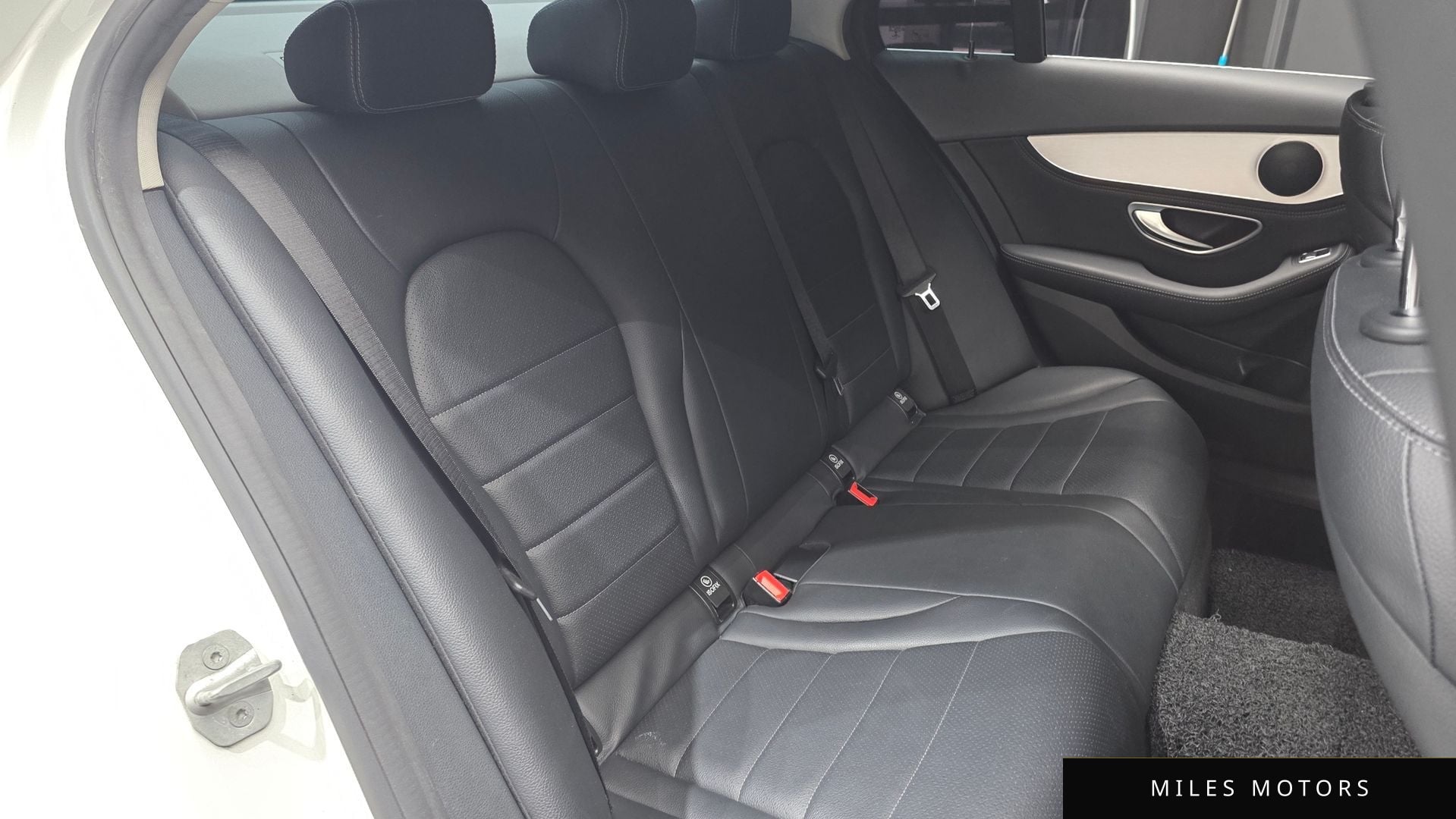 Mercedes-Benz C-Class W205 2016 — миниатюра 11