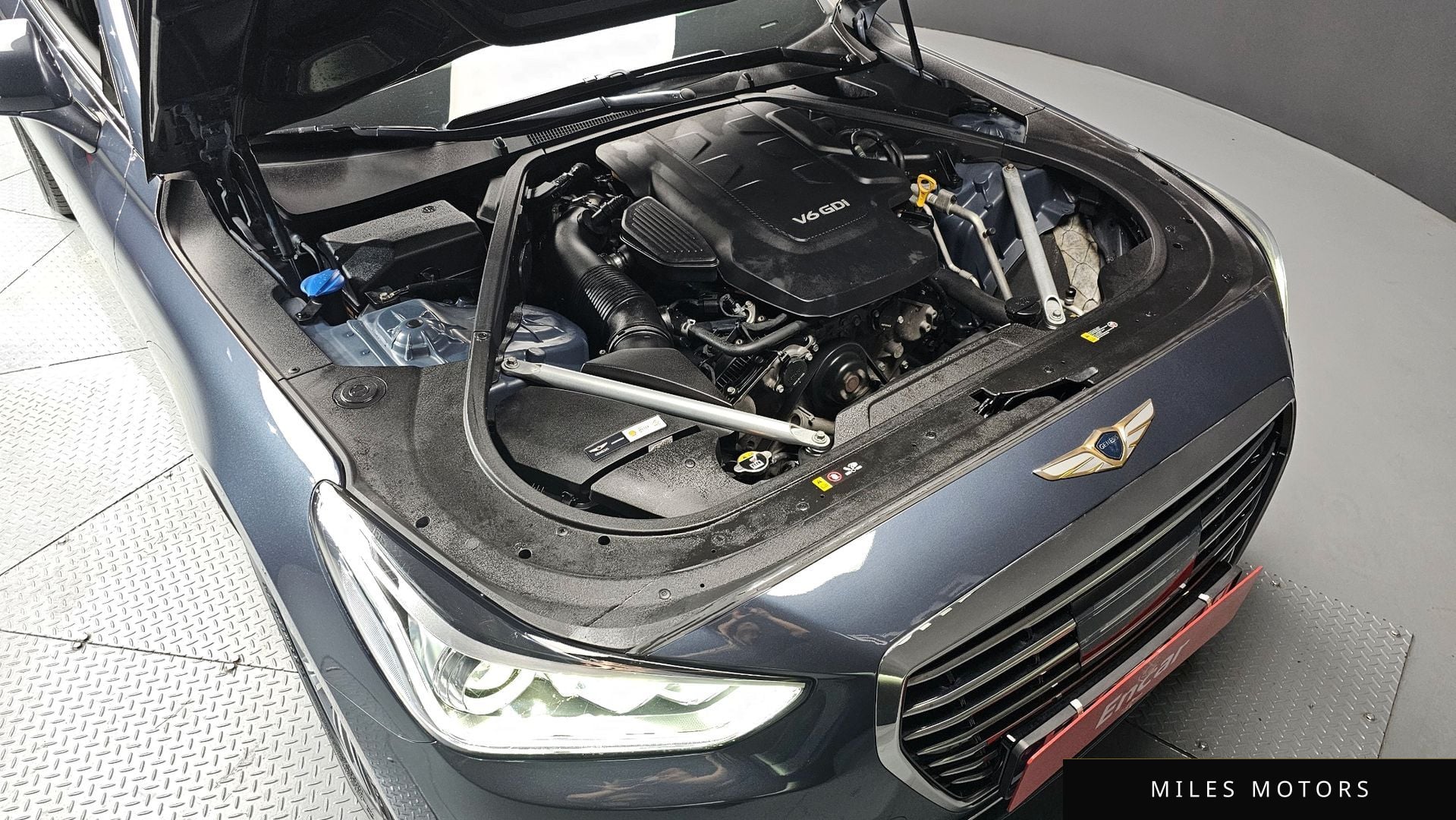 Genesis EQ900 2016 — миниатюра 6