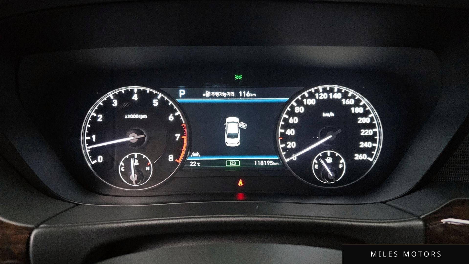 Genesis EQ900 2016 — миниатюра 11