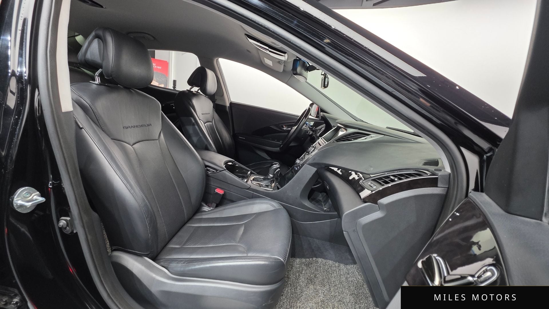 Hyundai Grandeur 2014 — миниатюра 10