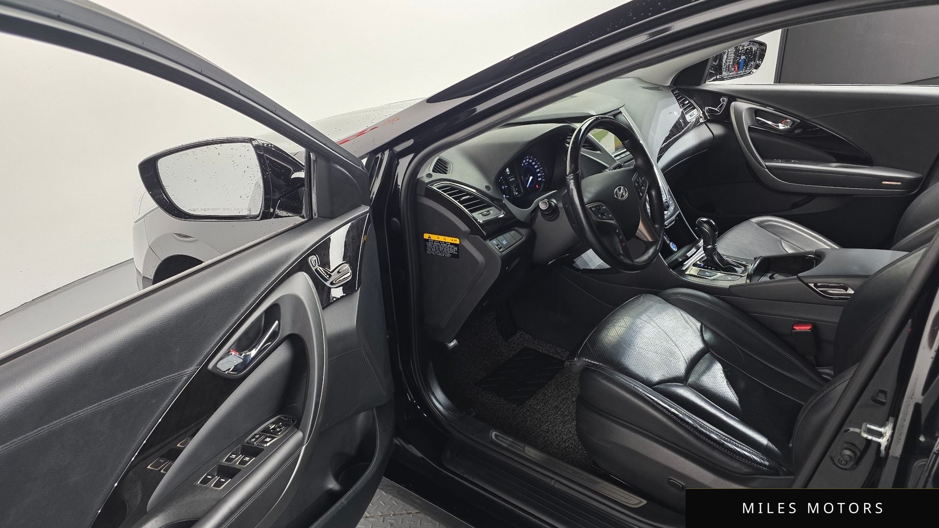 Hyundai Grandeur 2014 — миниатюра 11