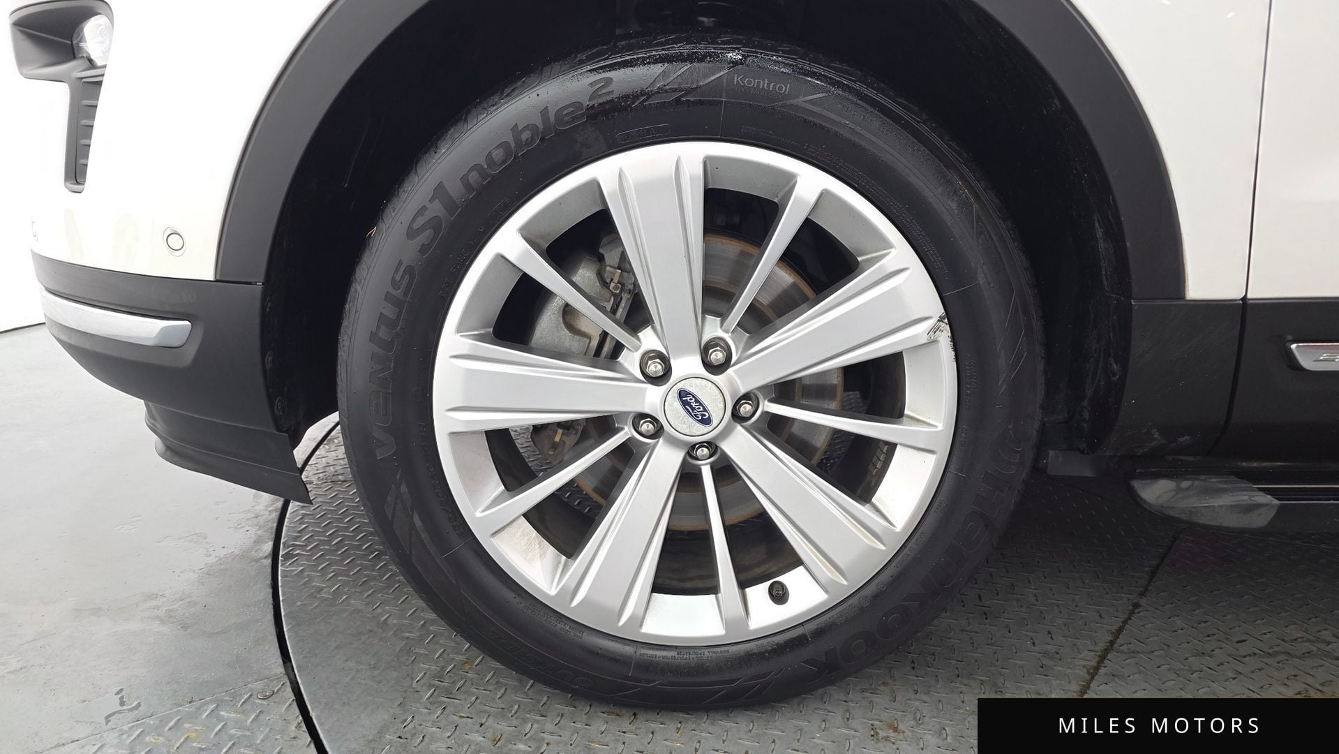 Ford Explorer 2018 — миниатюра 5