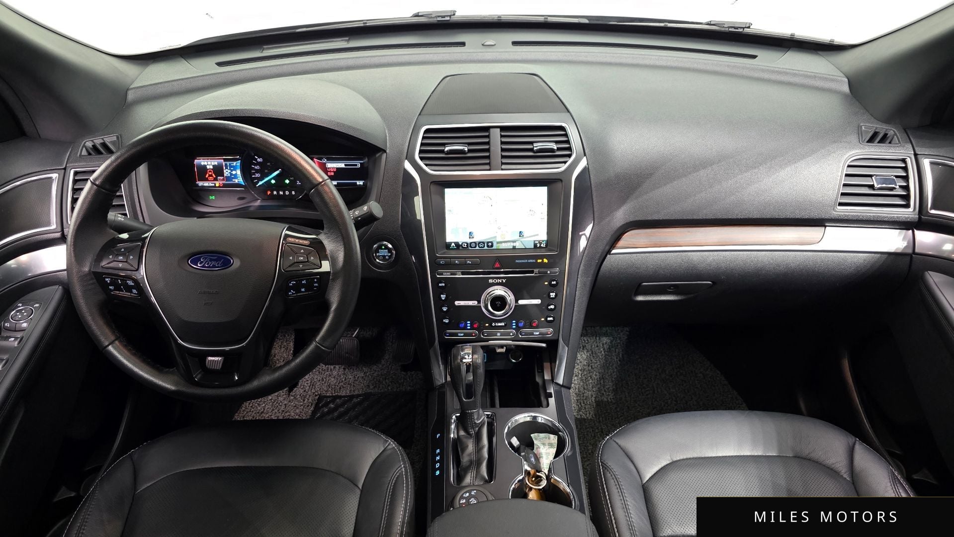 Ford Explorer 2018 — миниатюра 10
