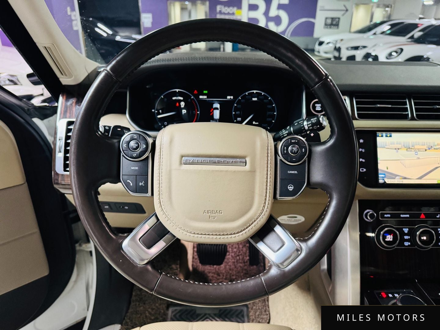Land Rover Range Rover 2016 — миниатюра 12