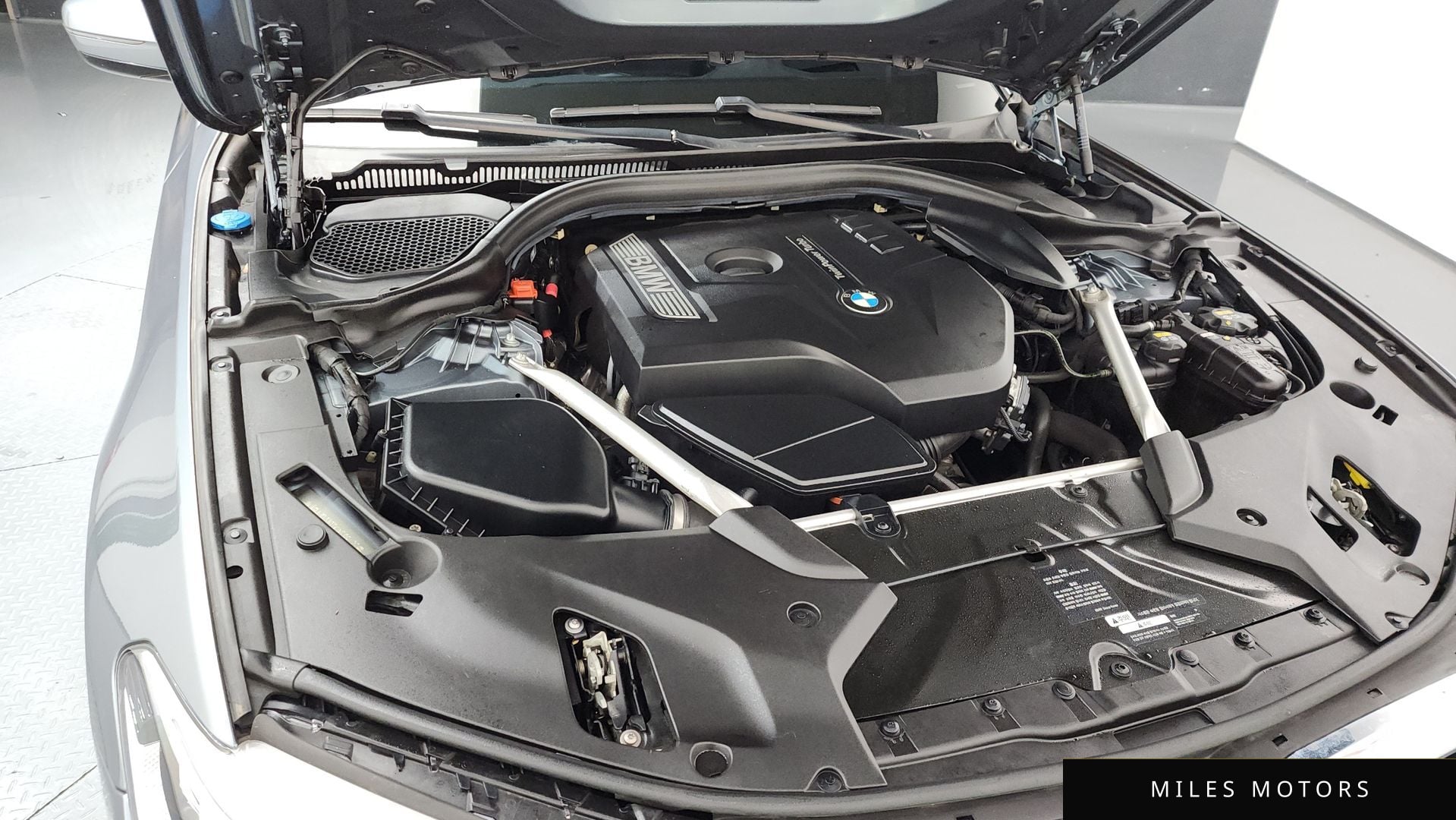 BMW 5 Series (G30) 2019 — миниатюра 6