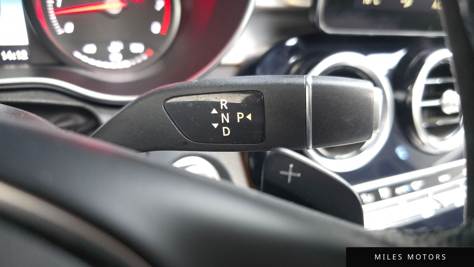 Mercedes-Benz C-Class W205 2017 — миниатюра 11