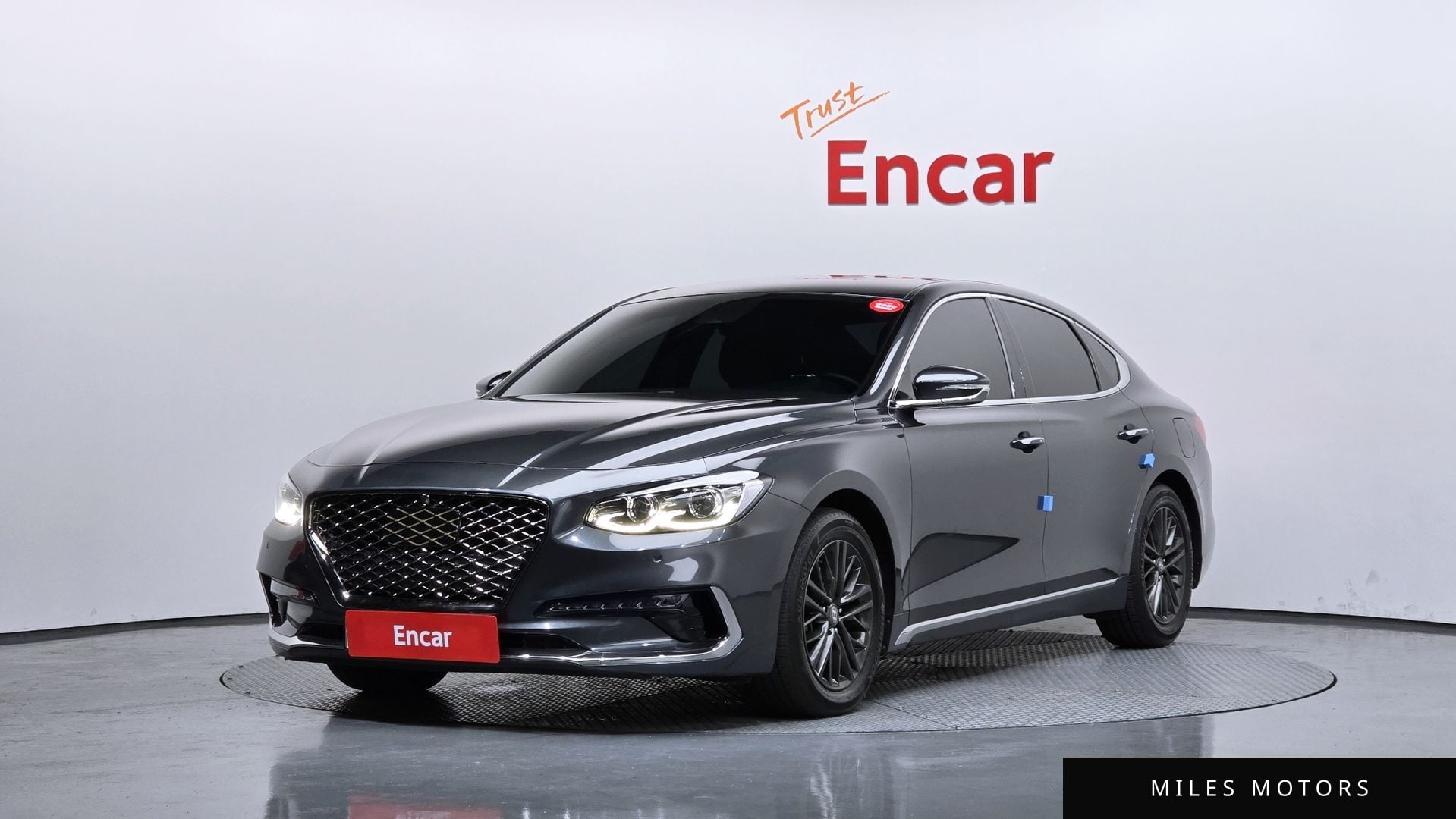 Hyundai Grandeur 2019 — фото 1 из 12
