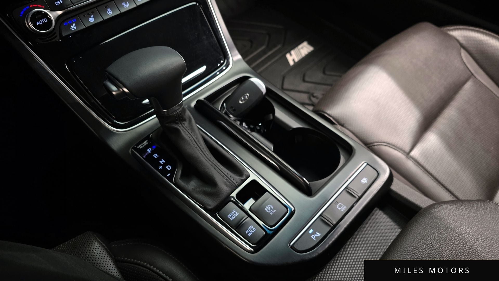 Hyundai Grandeur 2019 — миниатюра 9