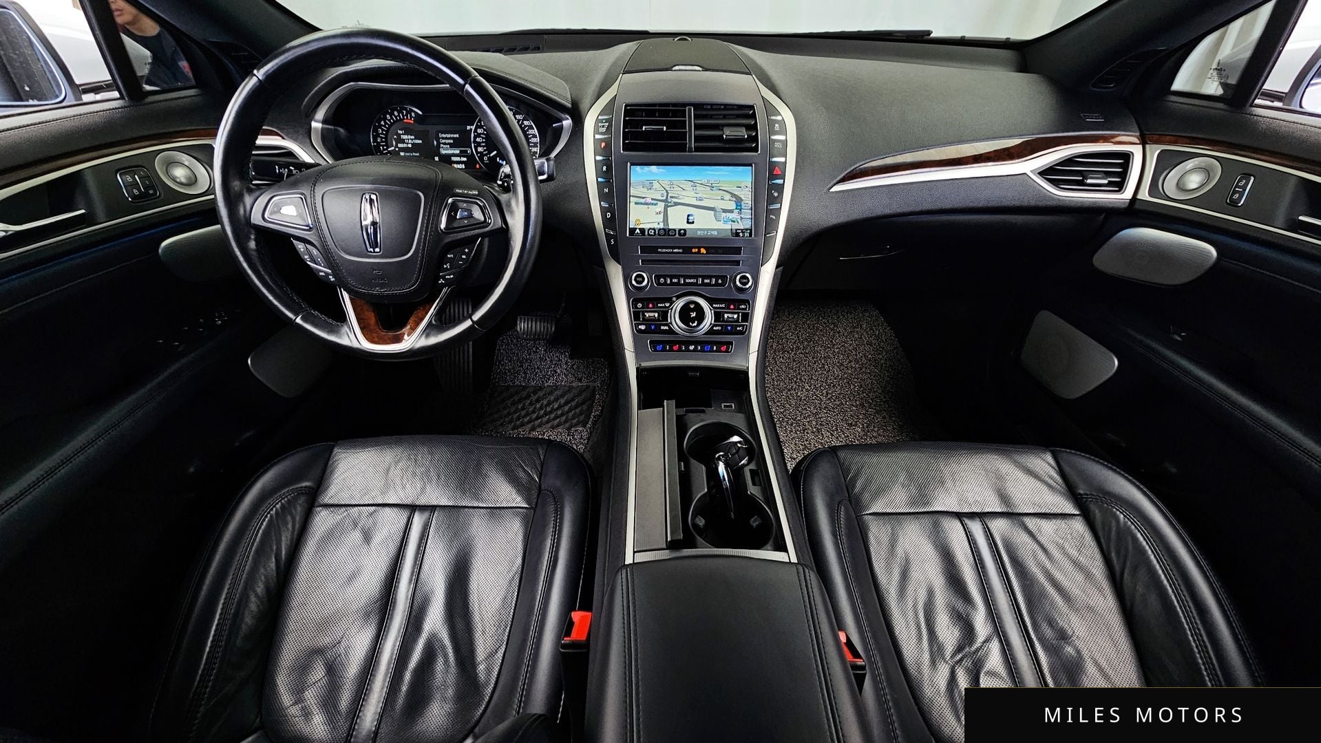 Lincoln MKZ 2018 — миниатюра 10