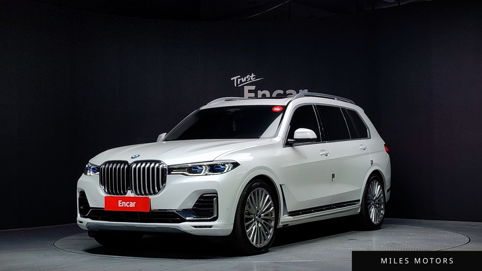 BMW X7 (G07) 2022 — фото 1 из 12