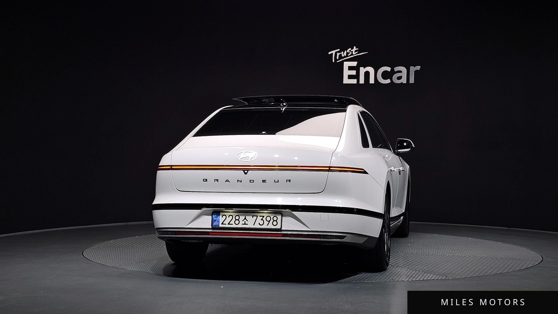 Hyundai Grandeur 2023 — миниатюра 4