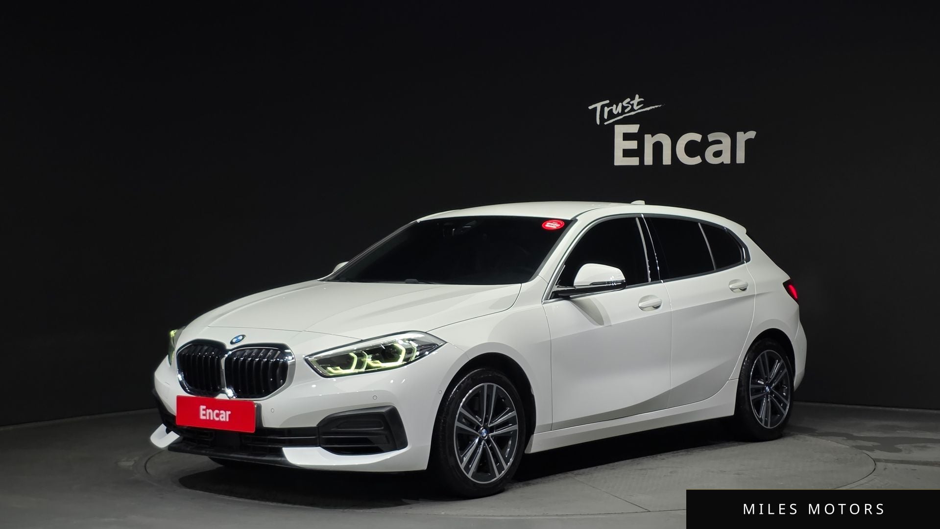 BMW 1 Series (F40) 2021 — фото 1 из 12