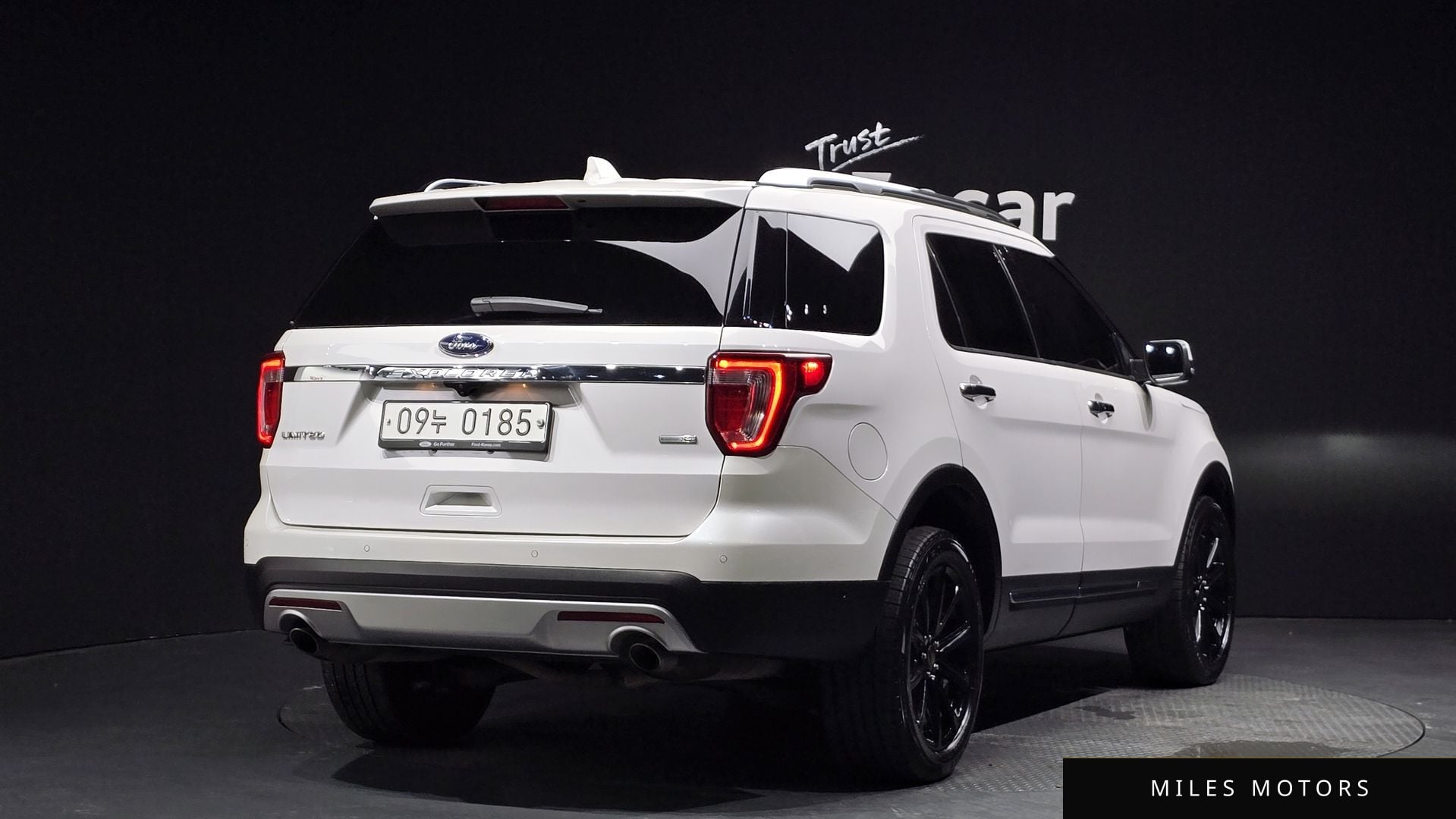 Ford Explorer 2017 — миниатюра 2