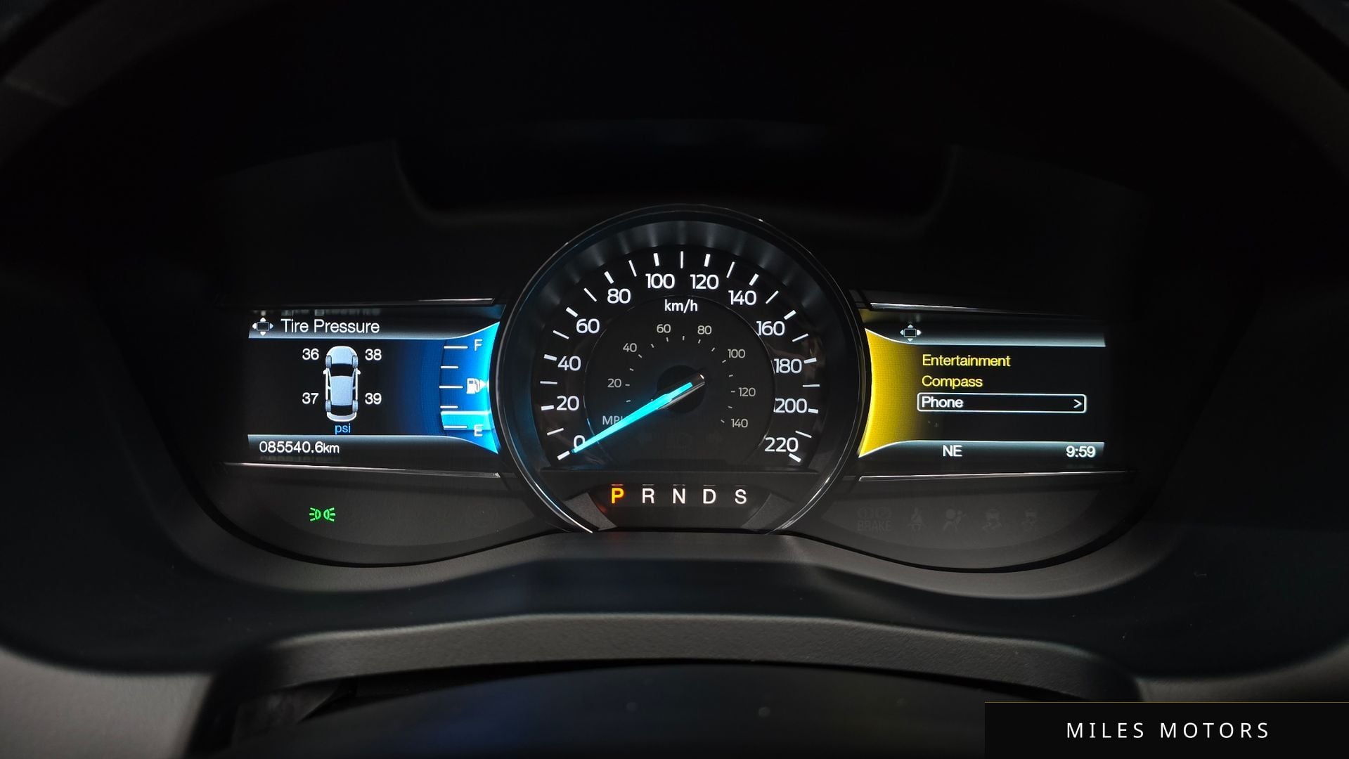 Ford Explorer 2017 — миниатюра 8