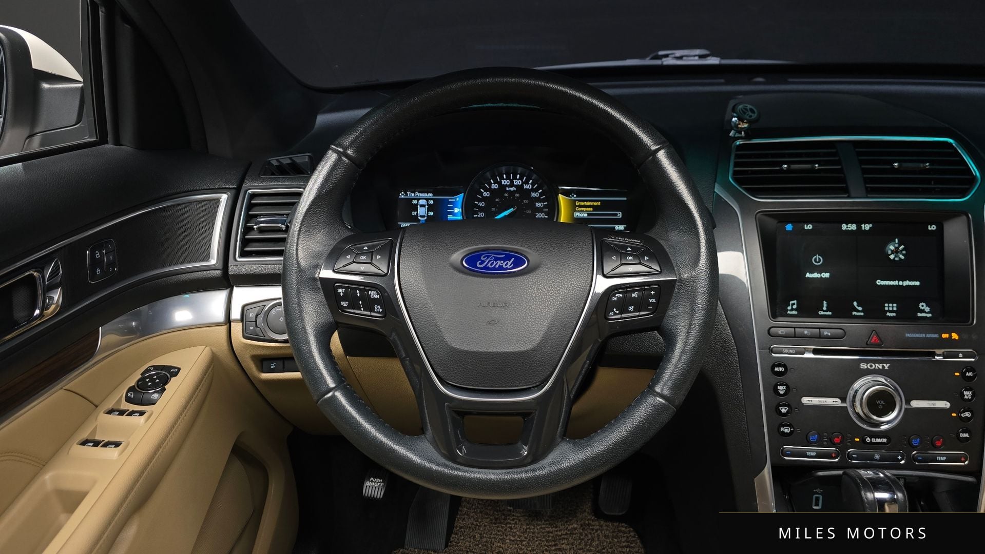 Ford Explorer 2017 — миниатюра 12
