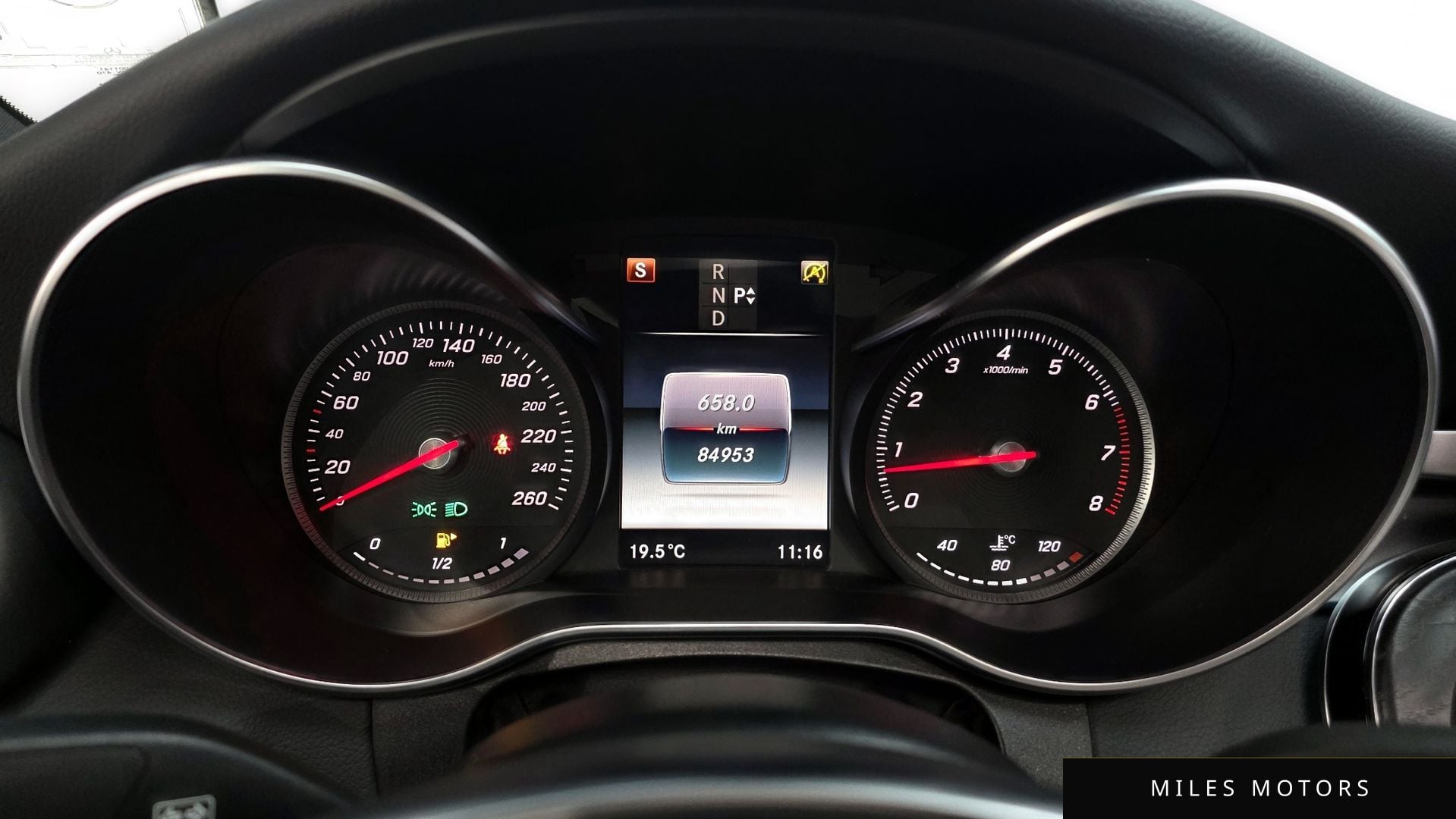 Mercedes-Benz C-Class W205 2017 — миниатюра 8