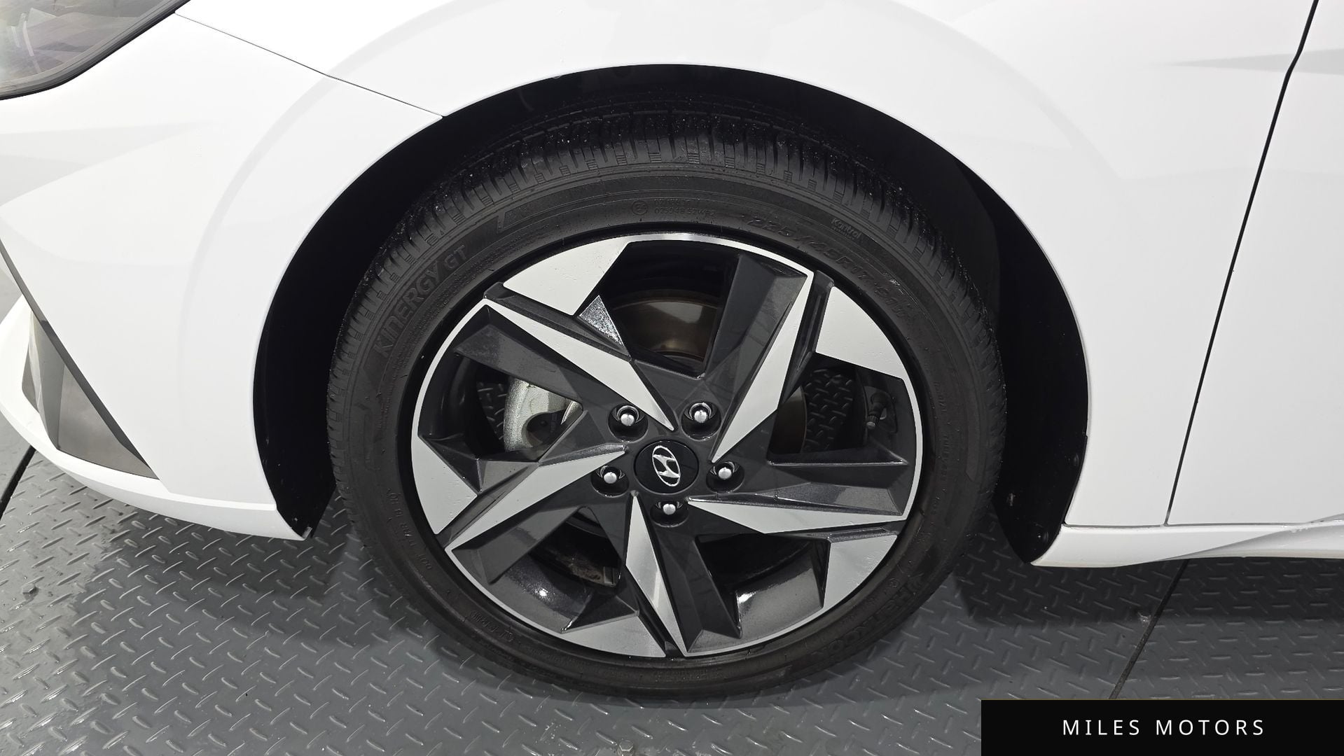 Hyundai AVANTE 2023 — миниатюра 5