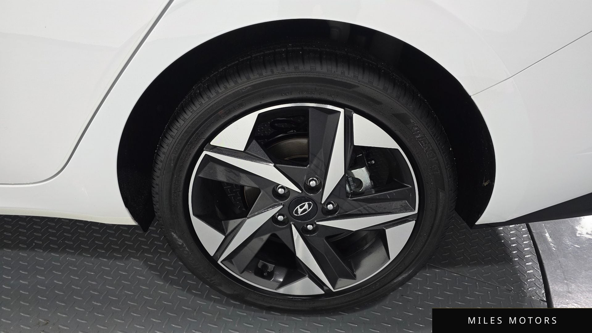 Hyundai AVANTE 2023 — миниатюра 7