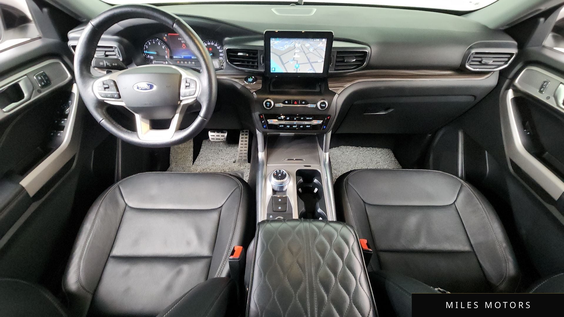 Ford Explorer 2020 — миниатюра 10