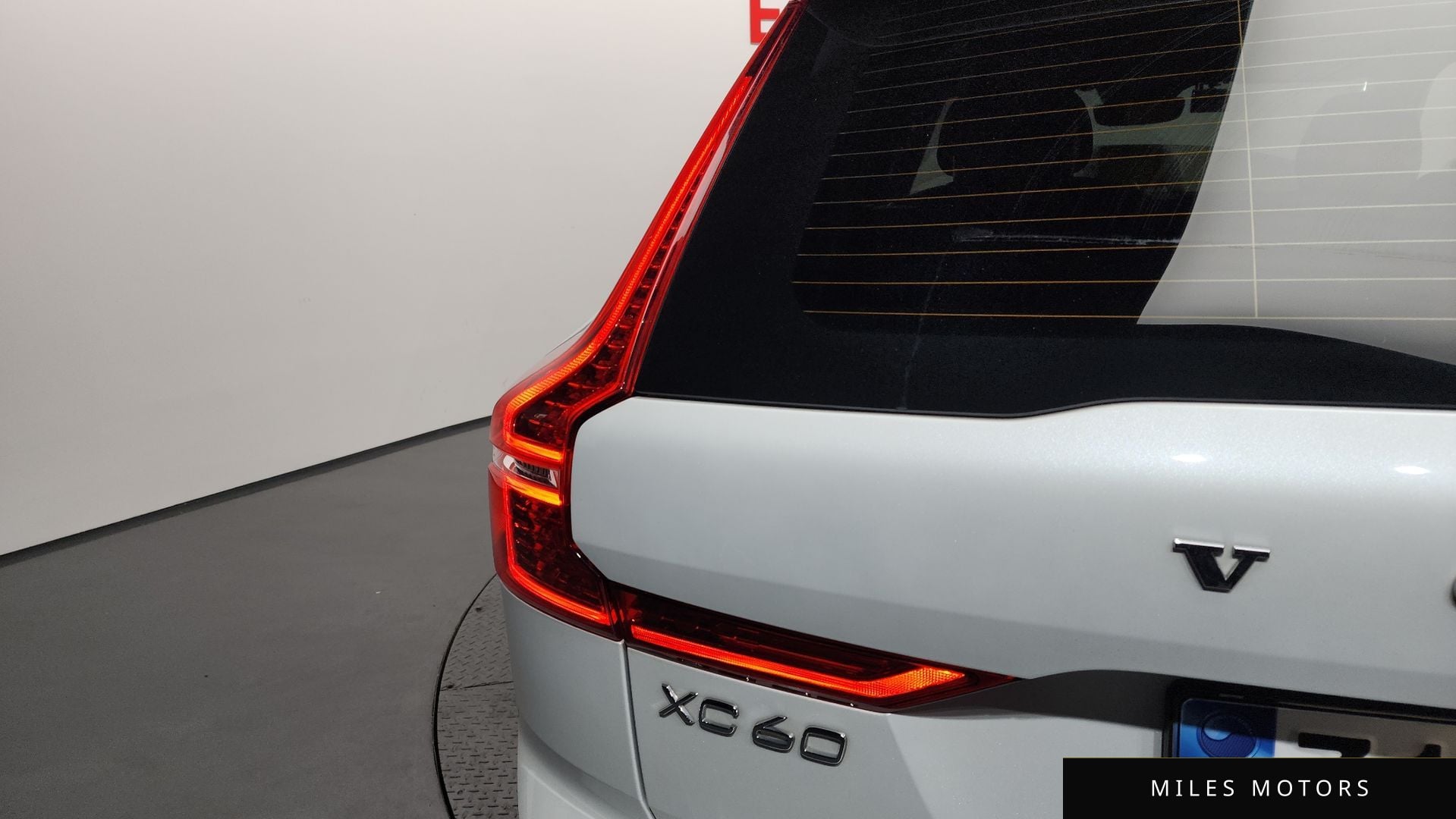 Volvo XC60 2025 — миниатюра 9