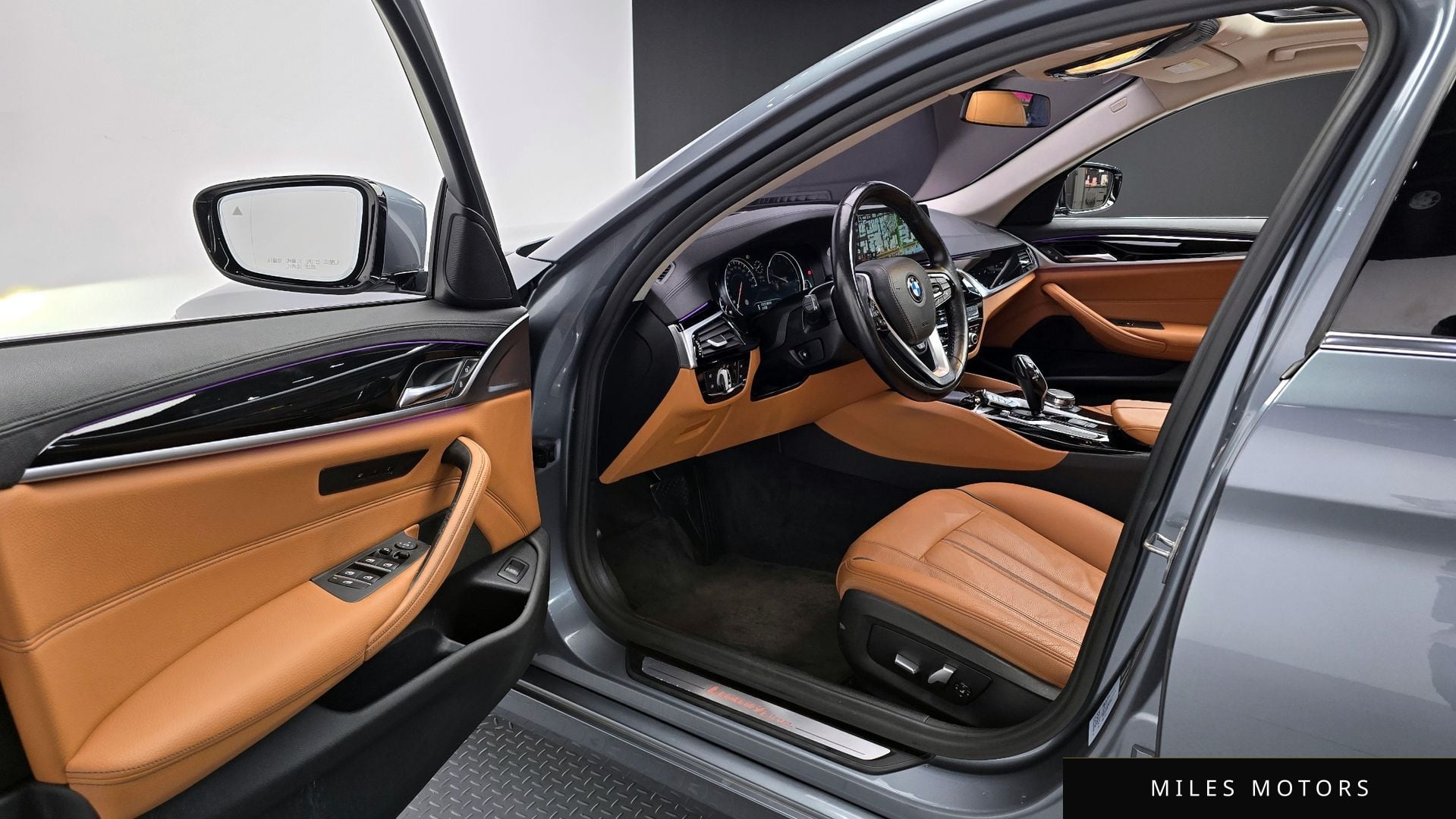 BMW 5 Series (G30) 2018 — миниатюра 10