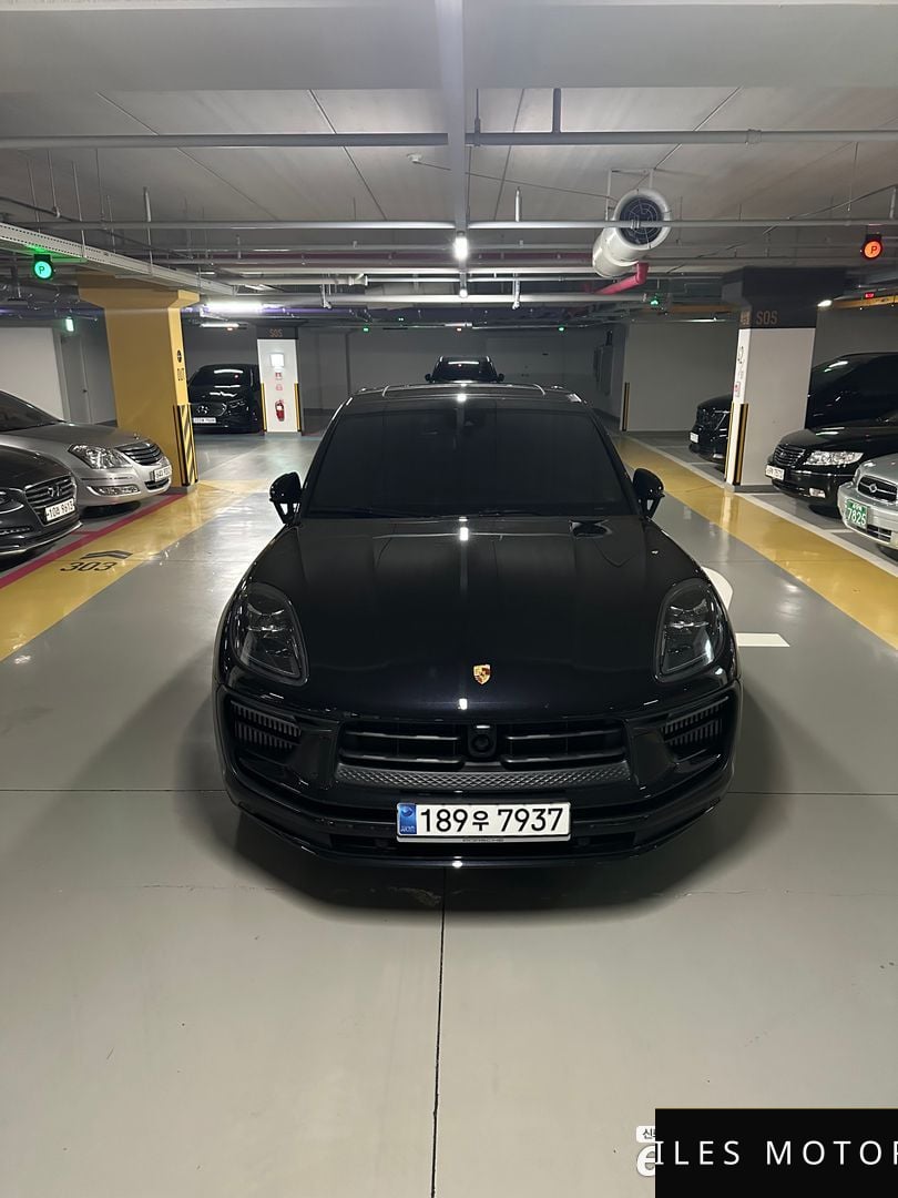 Porsche Macan 2023 — фото 1 из 5