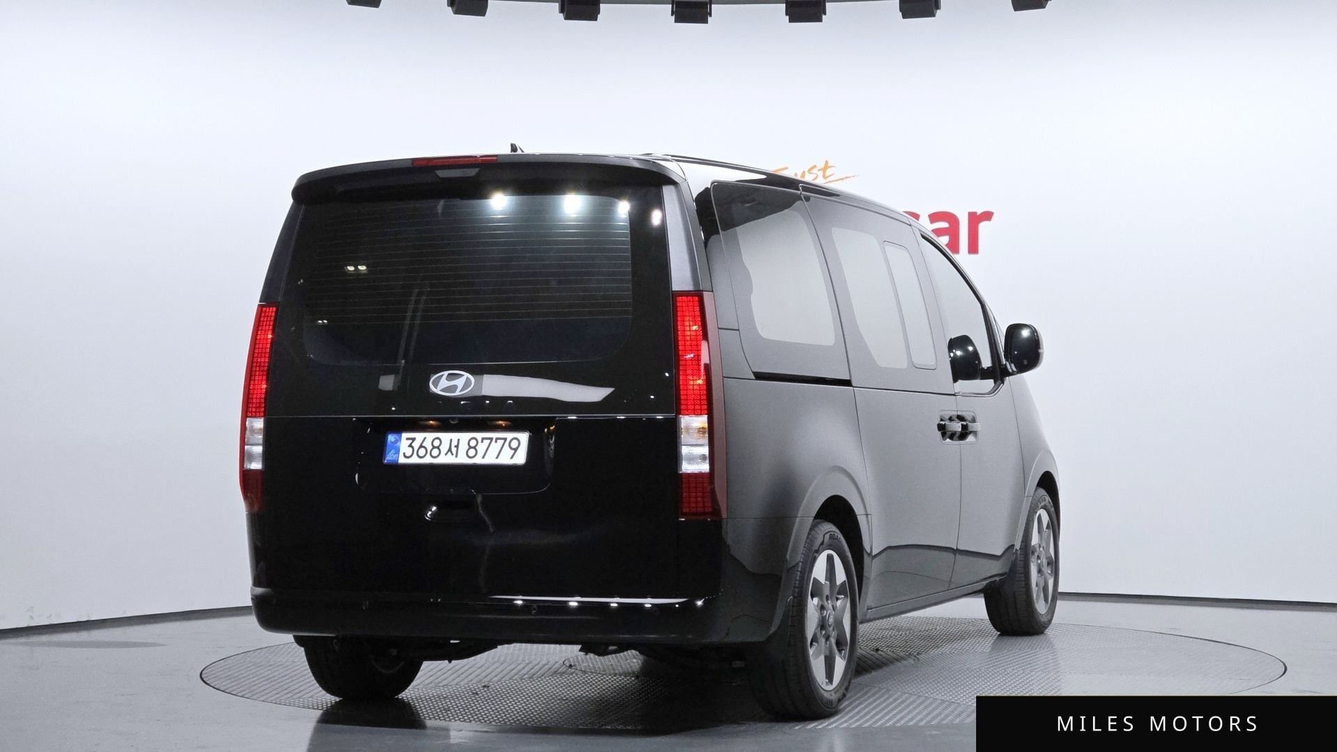 Hyundai Staria 2026 — миниатюра 2