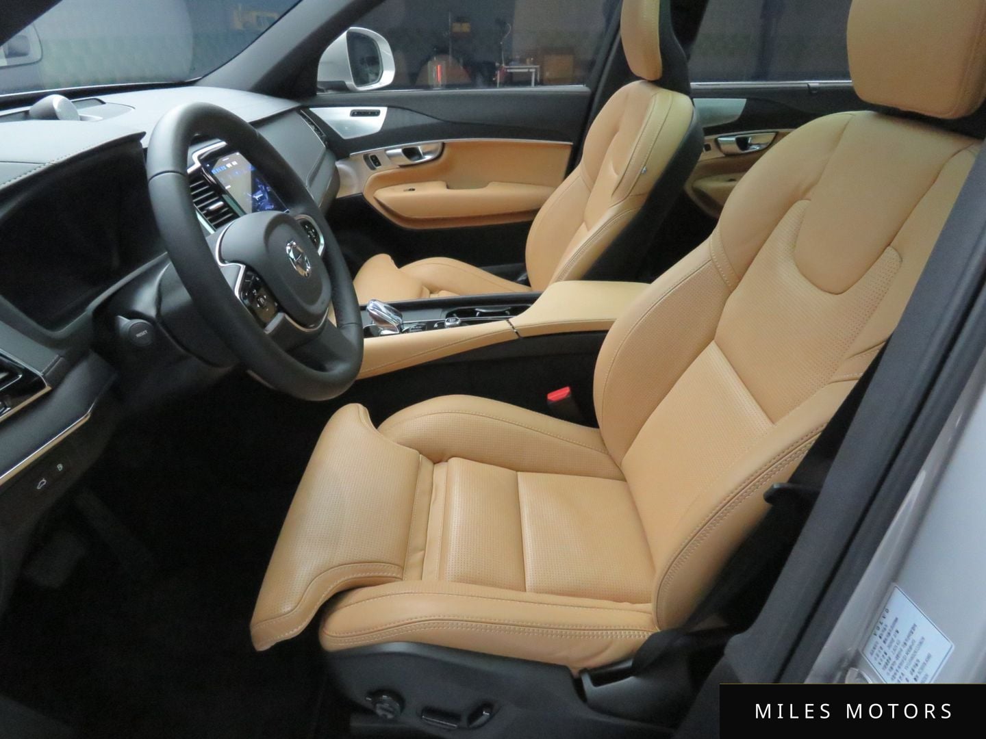 Volvo XC90 2024 — миниатюра 8