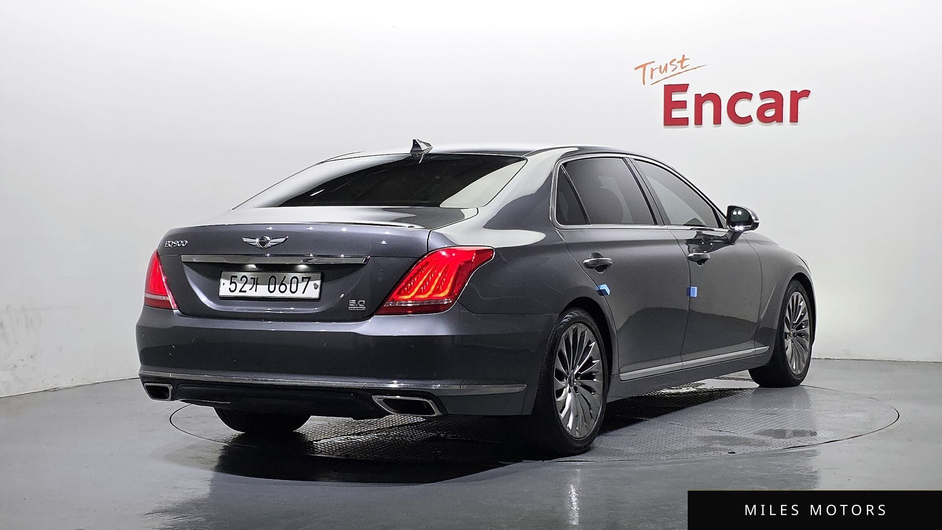 Genesis EQ900 2016 — миниатюра 2