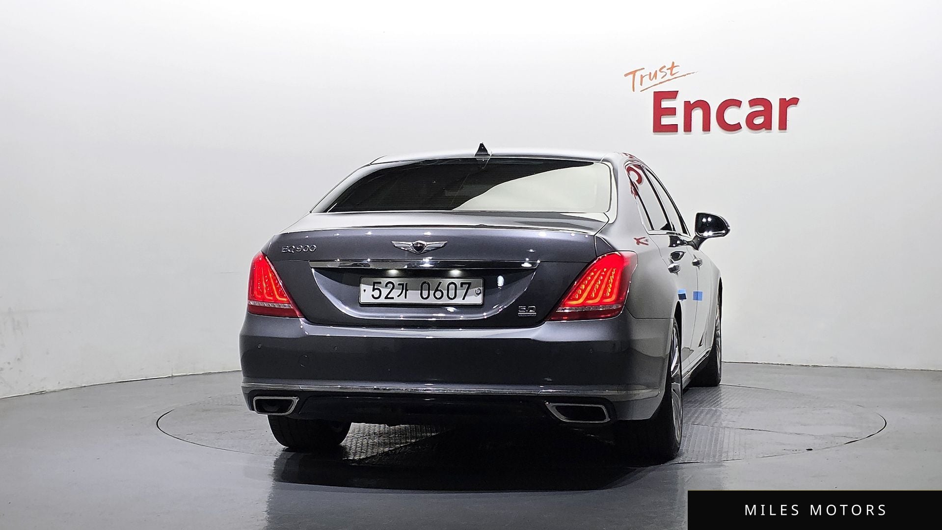 Genesis EQ900 2016 — миниатюра 4