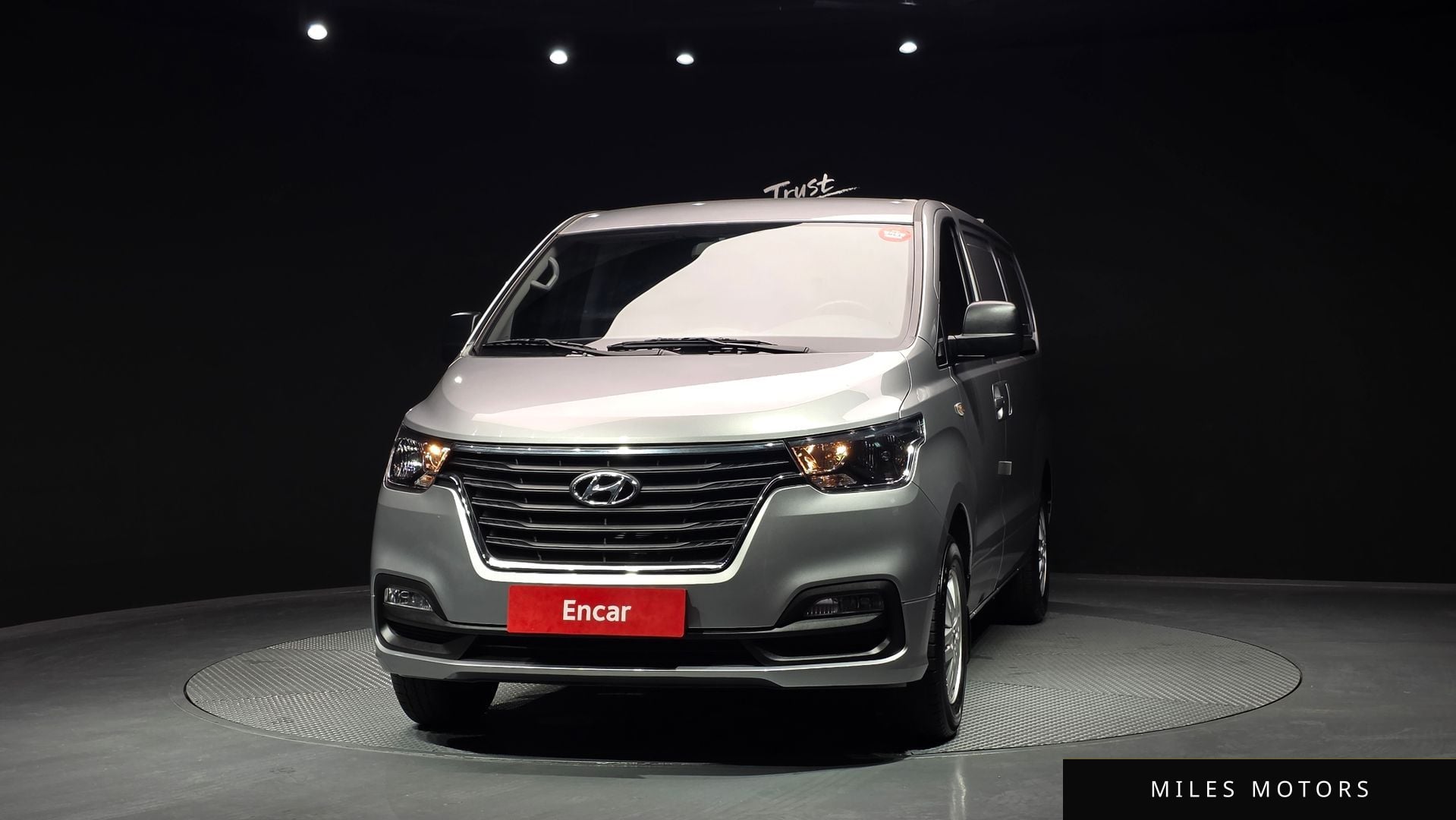 Hyundai Starex 2019 — миниатюра 3